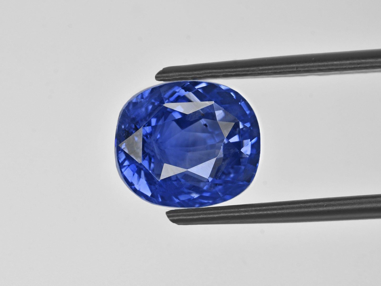 blue diamond 5.4-carat bvlgari