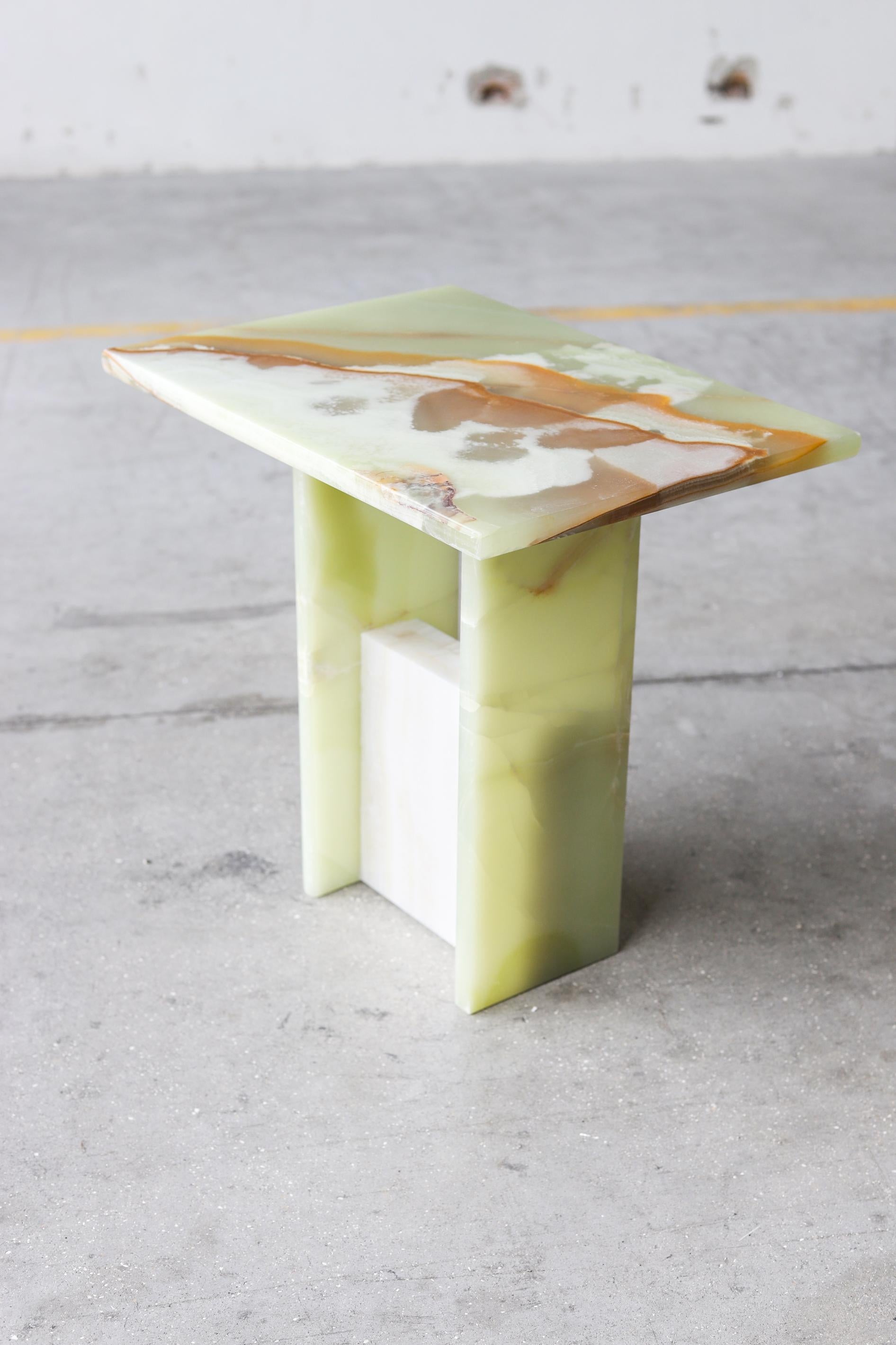 SST016-2 side table by Stone Stackers
Limited Edition of 5 products.
Dimensions: W 48 x D 35 x H 46 cm.
Materials: Marble base: Onyx ivory, marble structure: Onyx Jade green.
Weight: 27 kg.

This side table is part of a set of two pieces. It
