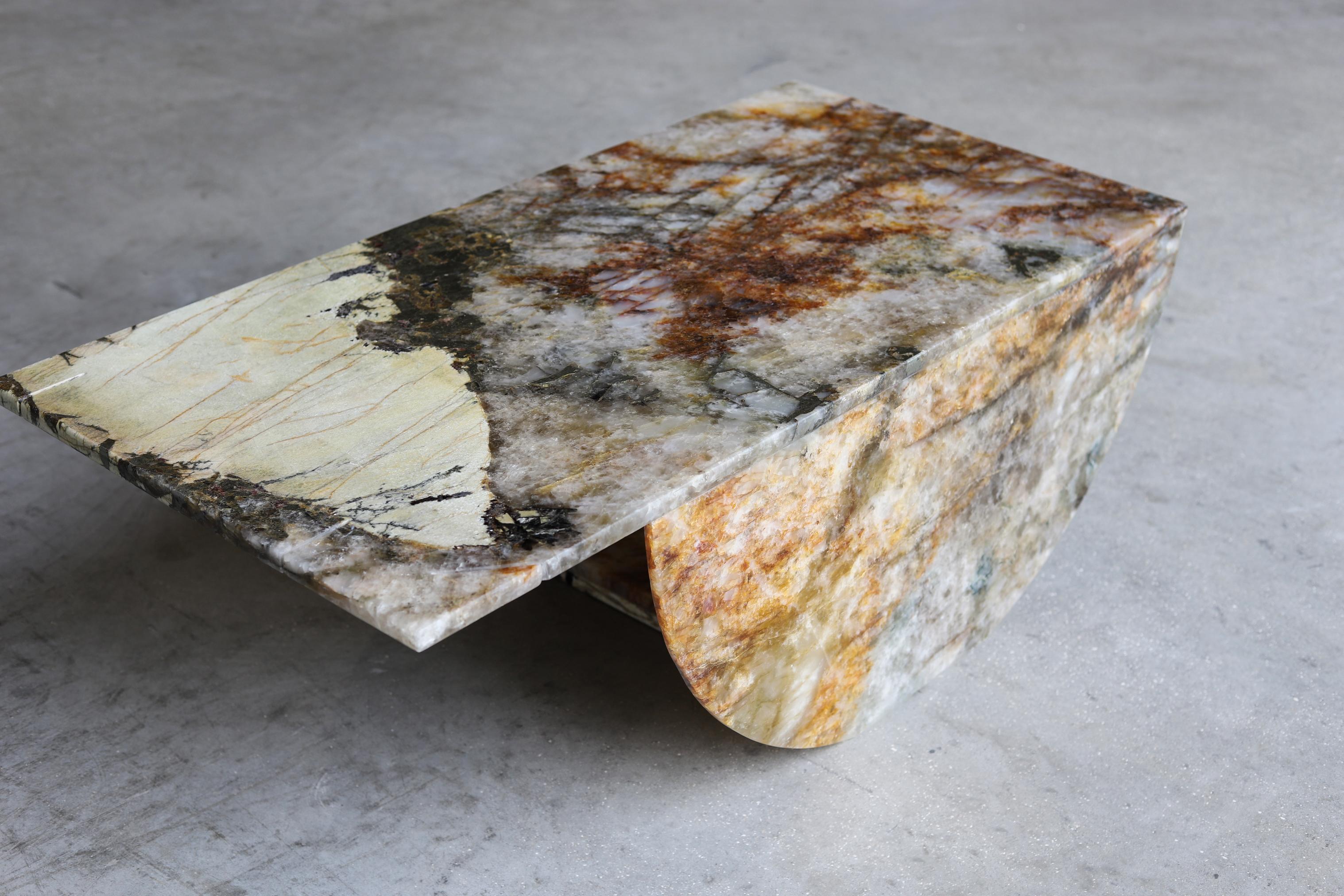 SST017 Coffee Table by Stone Stackers In New Condition In Geneve, CH