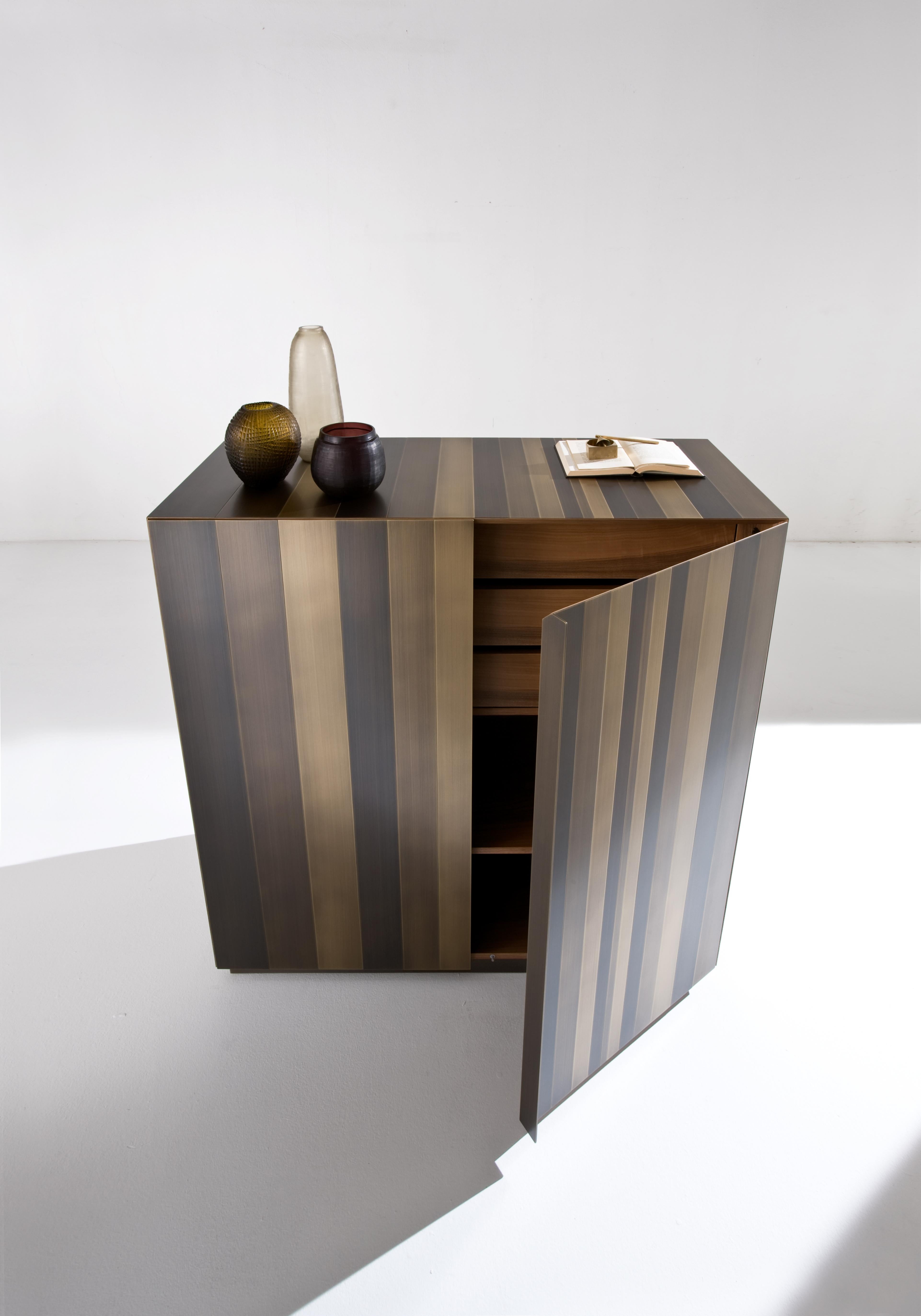 Post-Modern ST 01 Sideboard by Laurameroni For Sale