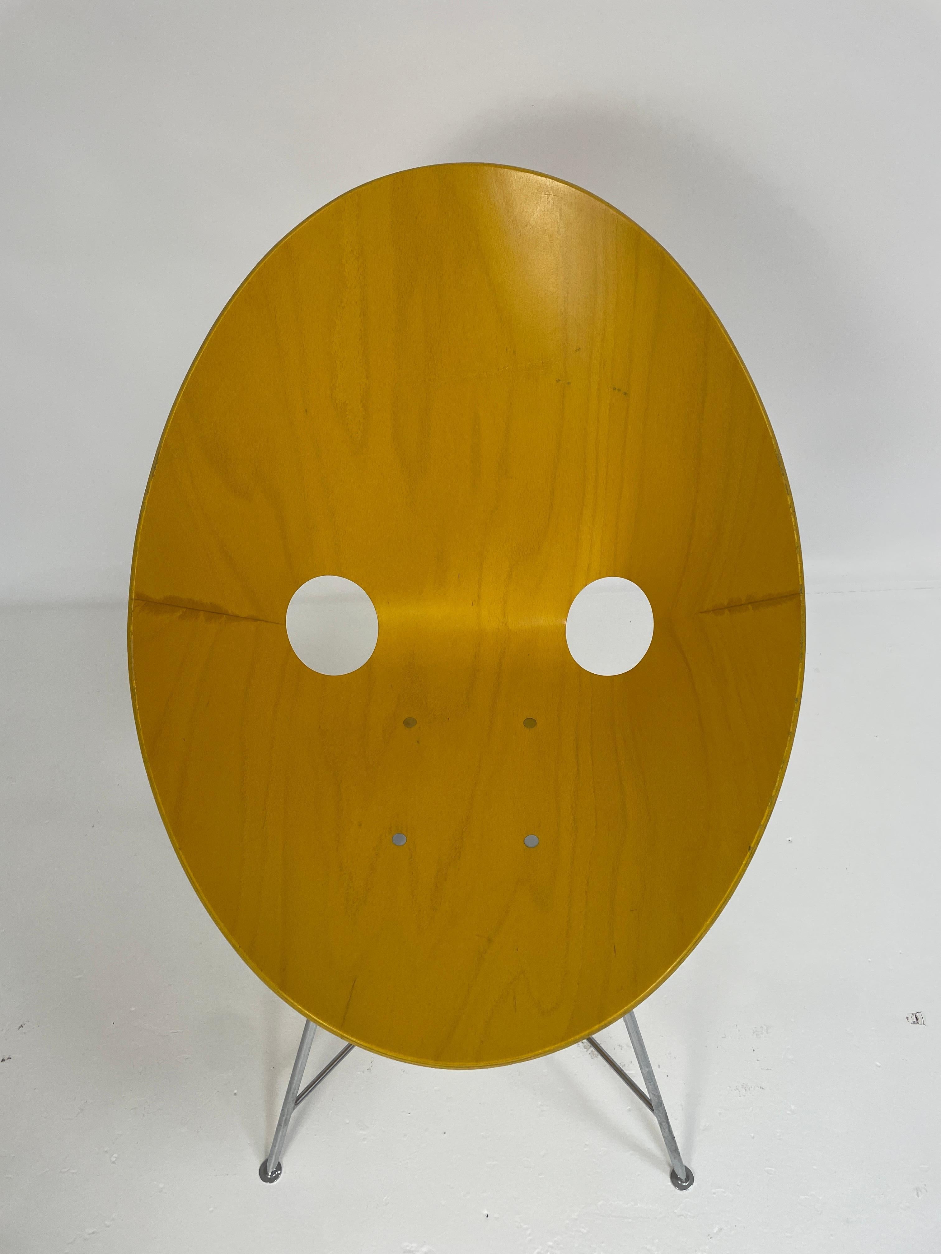 Mid-Century Modern ST 664 Shell Chairs, Designed by Eddie Harlis For Sale