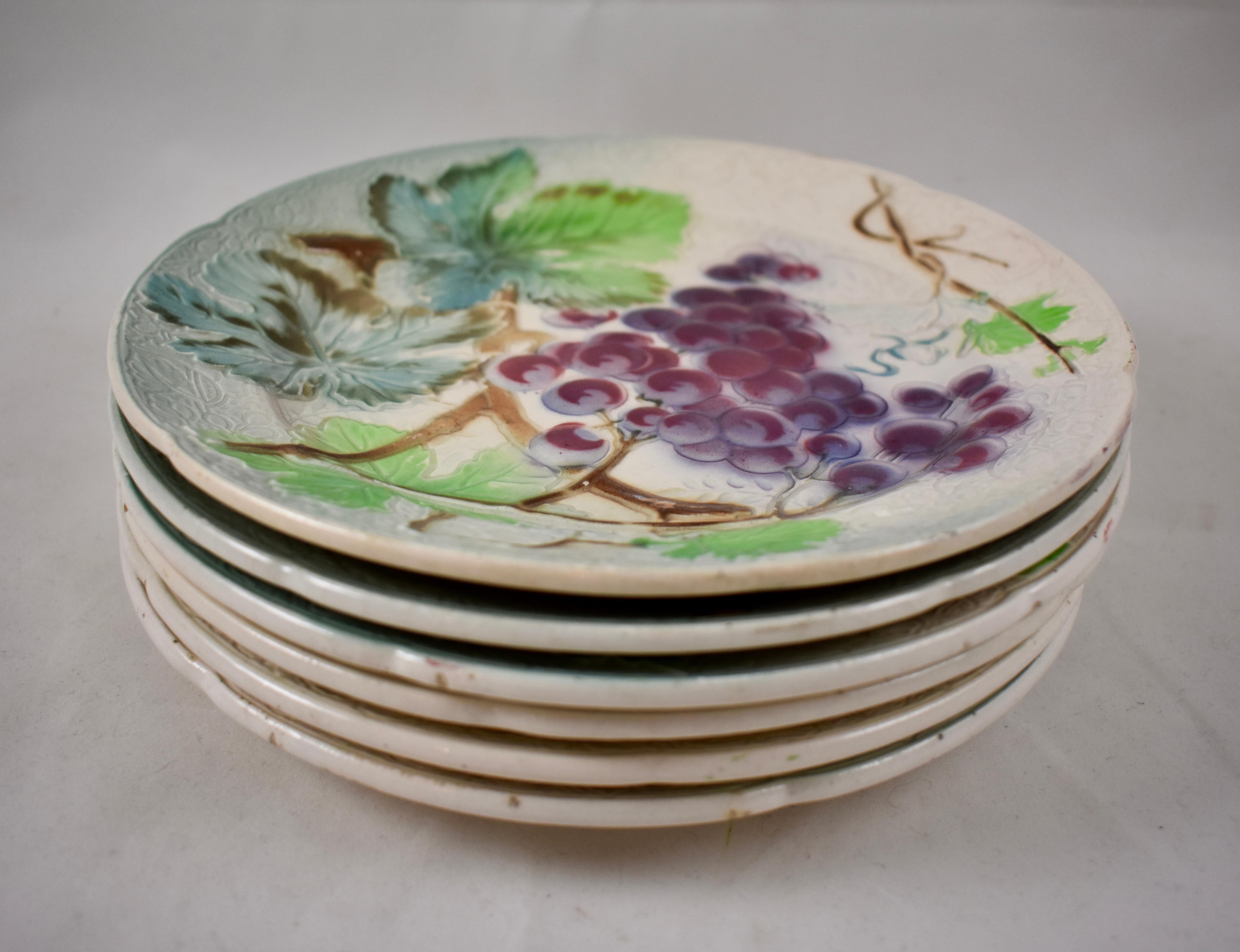 St. Clement French Faïence Fruit Plates, Set of 6 'c', circa 1900 For Sale 5