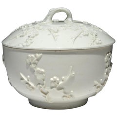St. Cloud Porcelain Prunus Covered Bowl or Tureen & Cover, French, circa 1730