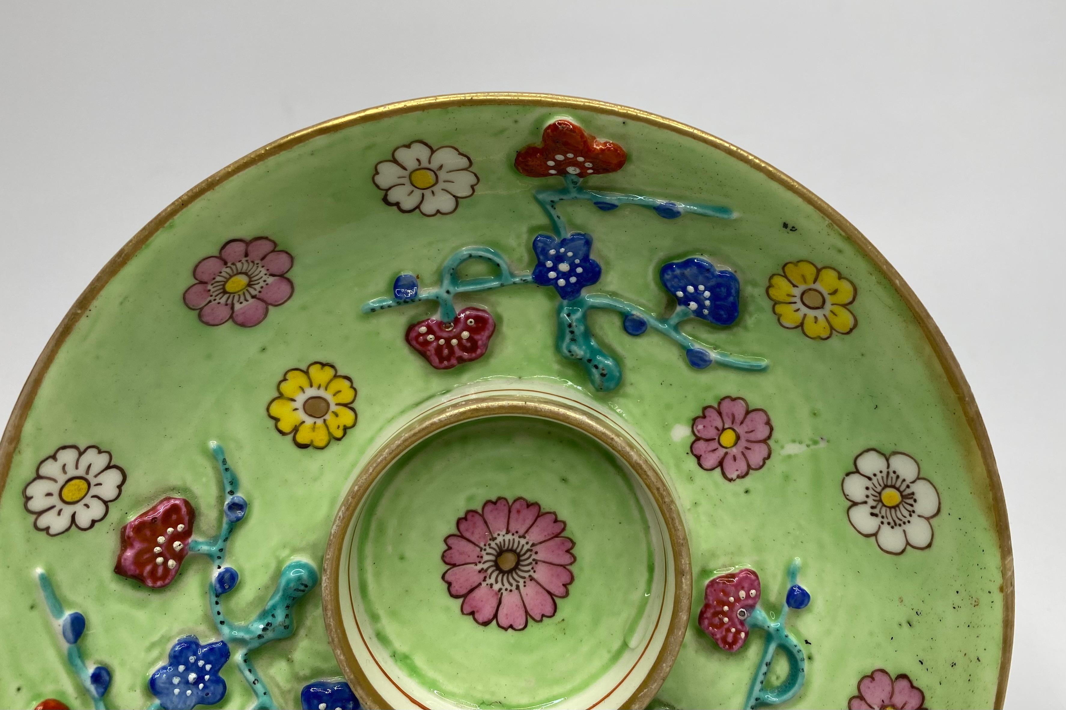 Fired St Cloud porcelain trembleuse, c.1730.