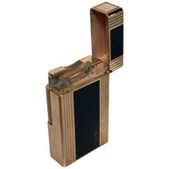 S.T. Dupont Schwarzer Lack mit vergoldeten Verzierungen Windsor Design