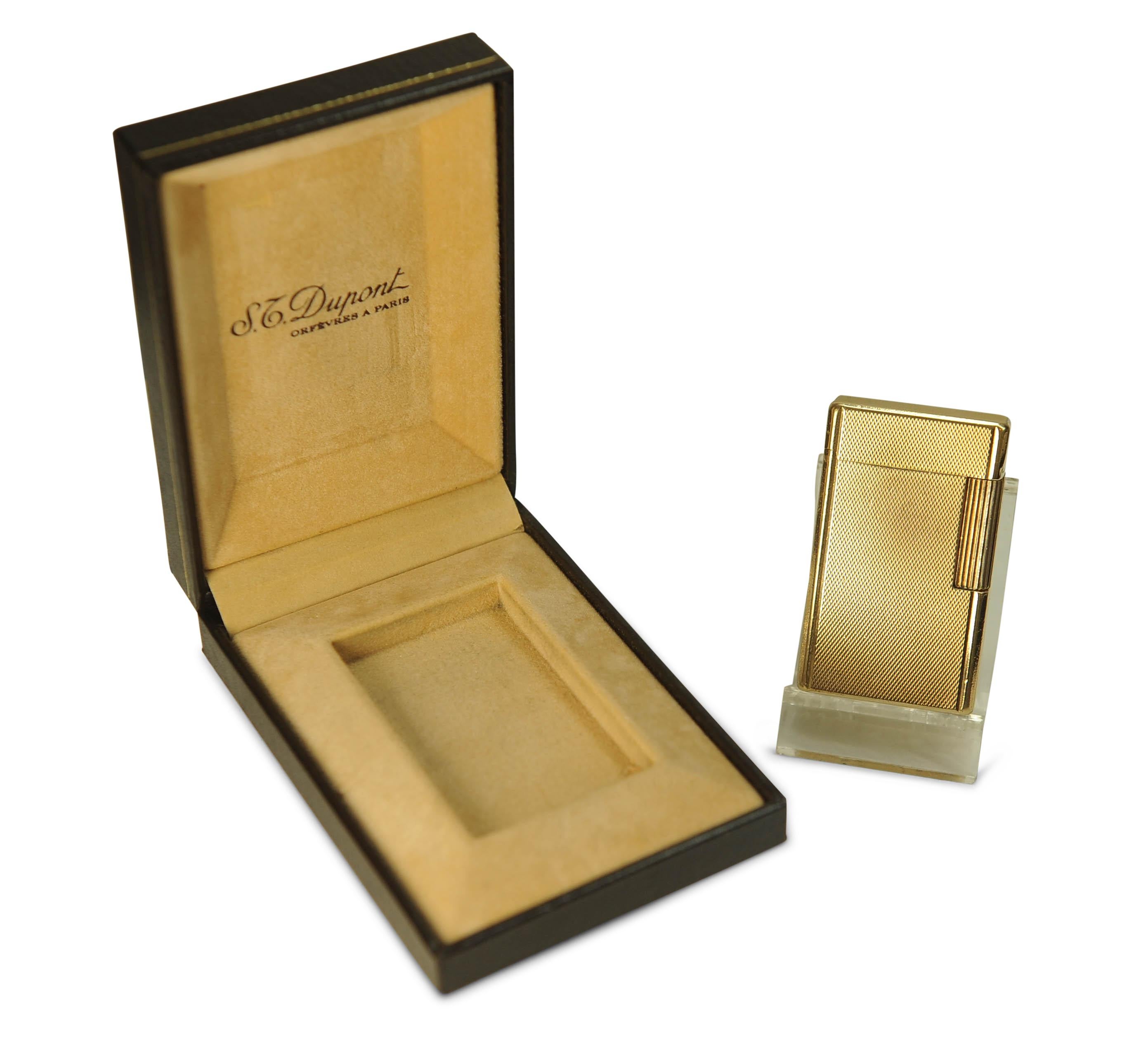 S. T. Dupont Classic 18ct Gold Plated Ligne 1 Large Lighter & DuPont Box Serviced en vente 2