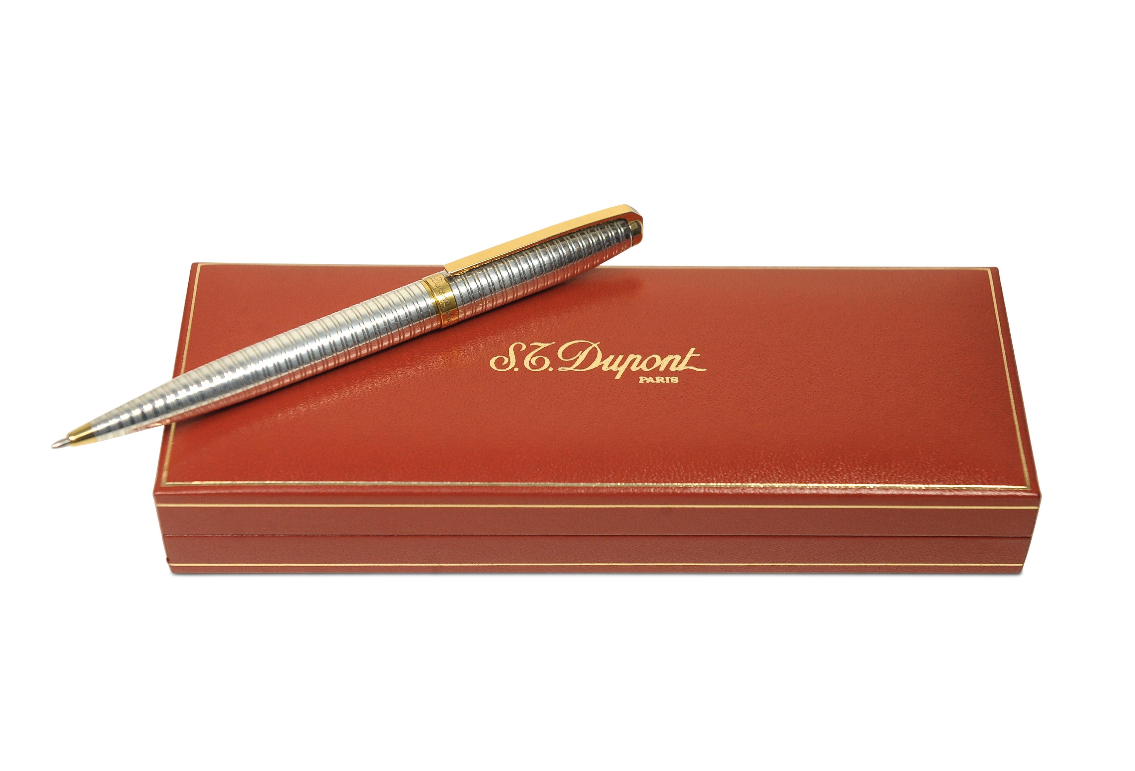 S.T DuPont Fidélio Two Colour Ribbed Ballpoint Pen With Original Box For Sale 12