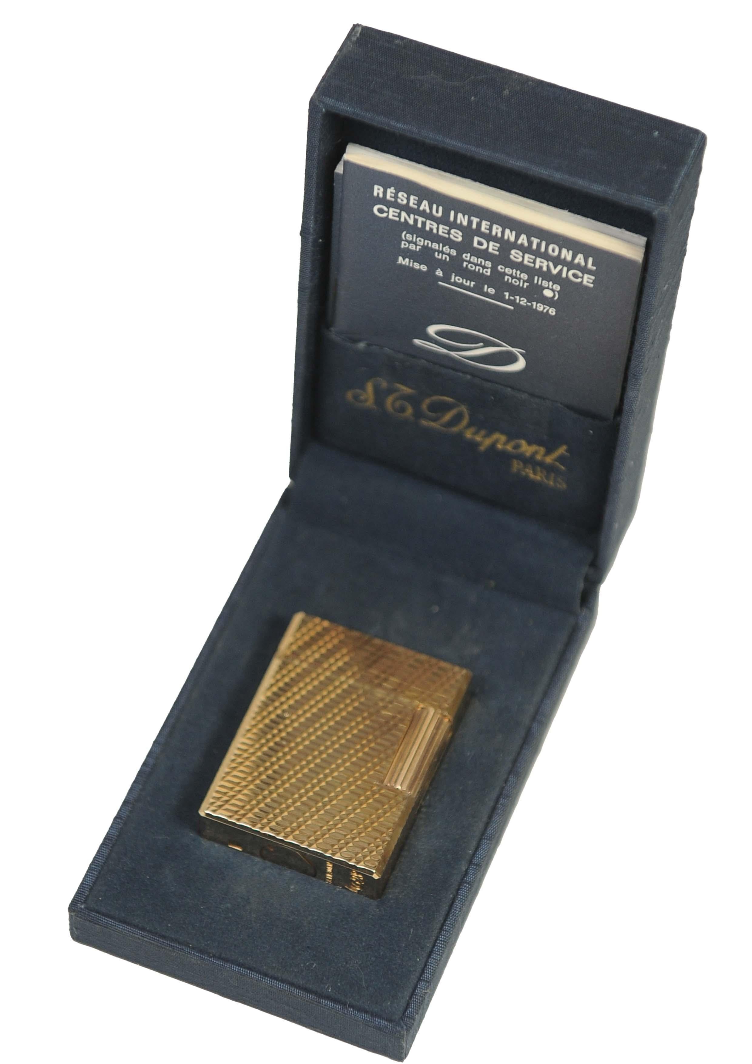 S.T. DuPont Gold Plated Ligne 1 Small Paris Cigarette Lighter In Original Box For Sale 4