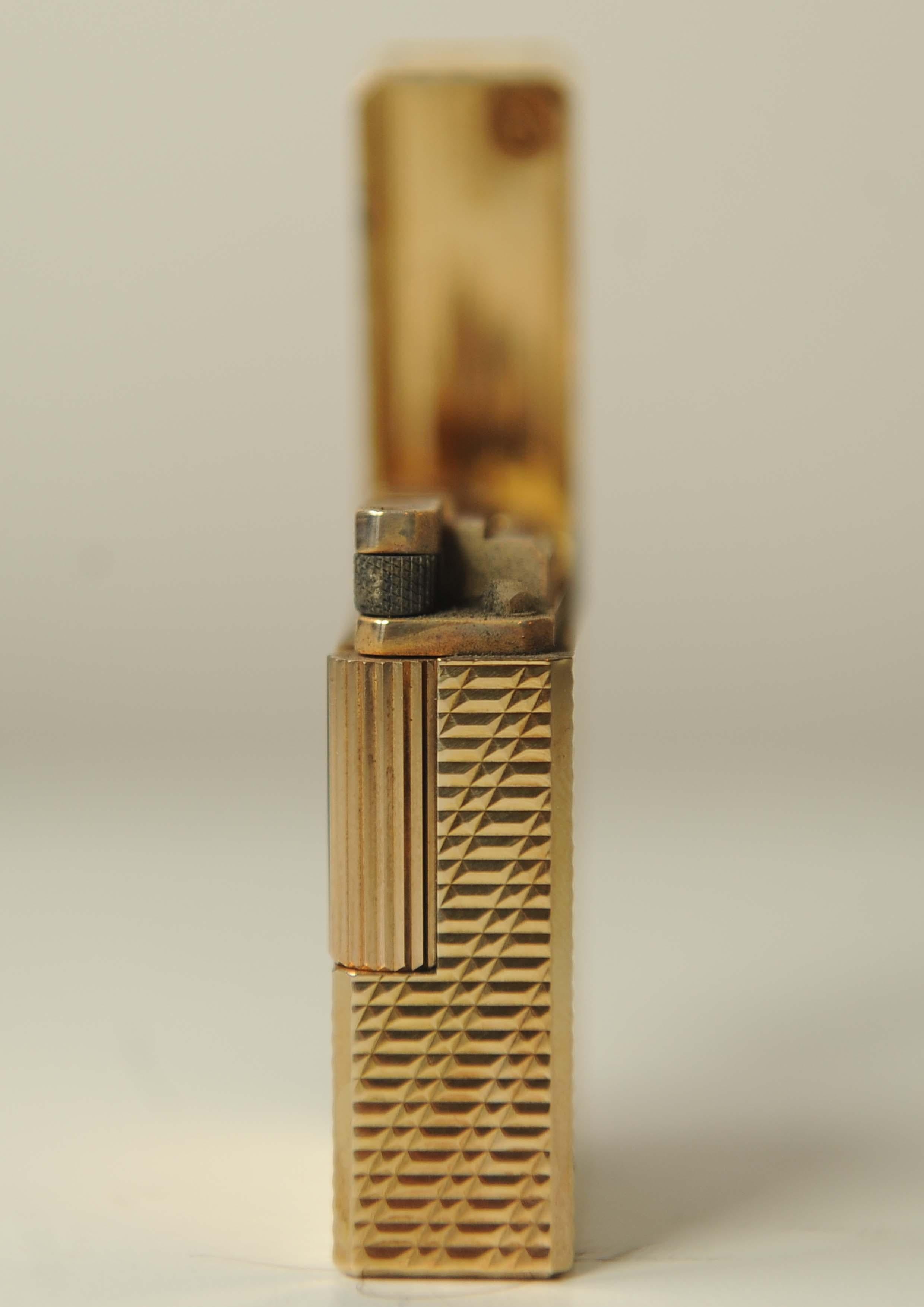 S.T. DuPont Gold Plated Ligne 1 Small Paris Cigarette Lighter In Original Box For Sale 8