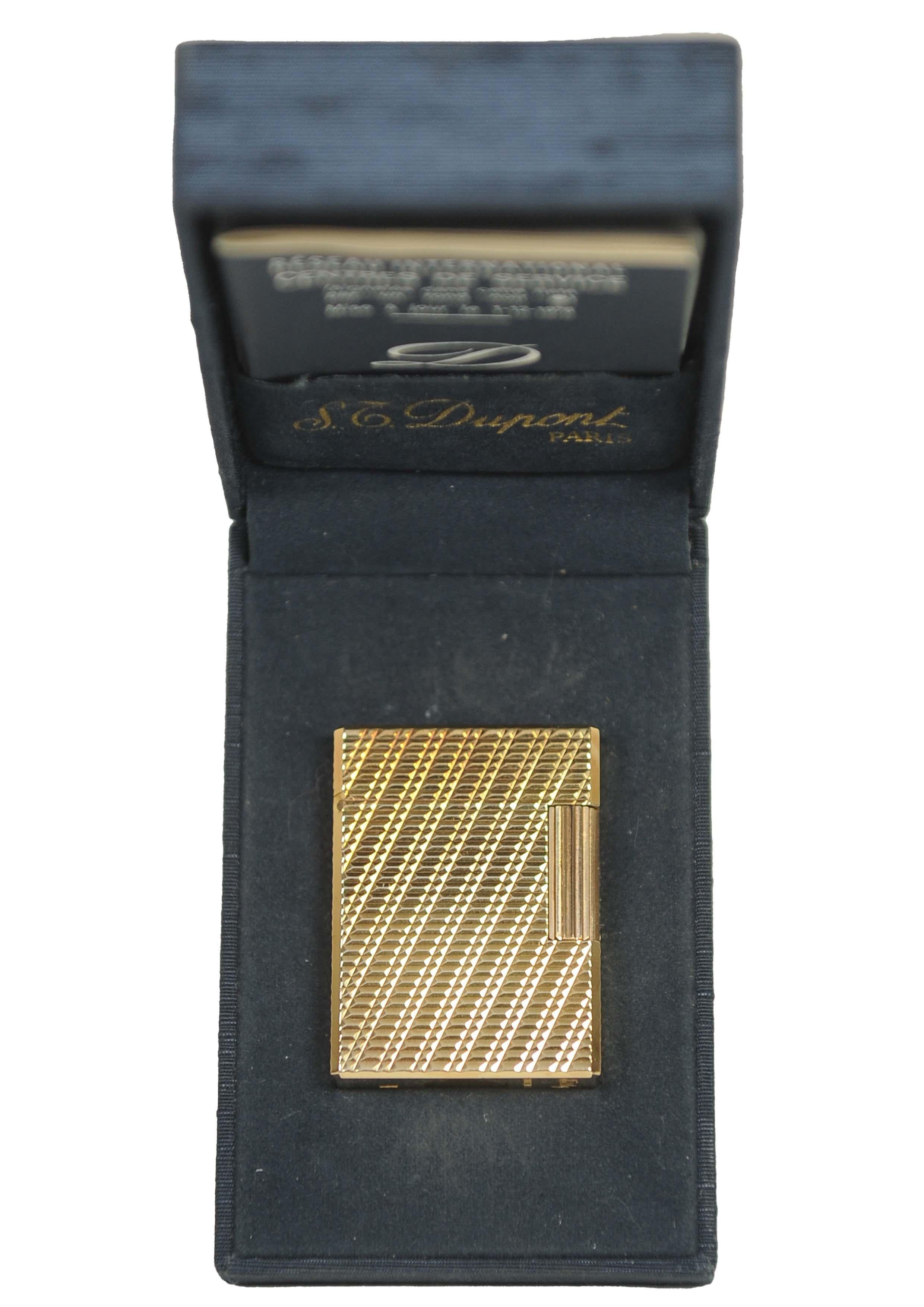 S.T. DuPont Gold Plated Ligne 1 Small Paris Cigarette Lighter In Original Box In Good Condition For Sale In Reading, Berkshire