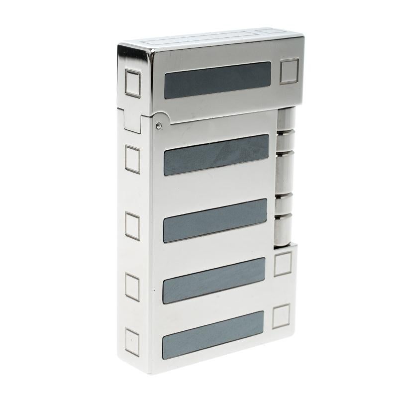 Part of the Limited Edition, this S.T Dupont Inspiration Nature lighter is one of a kind creation from the house. Cast with a hematite inlay and platinum finish body, this compact yet impactful lighter can easily be slipped into your pocket. A