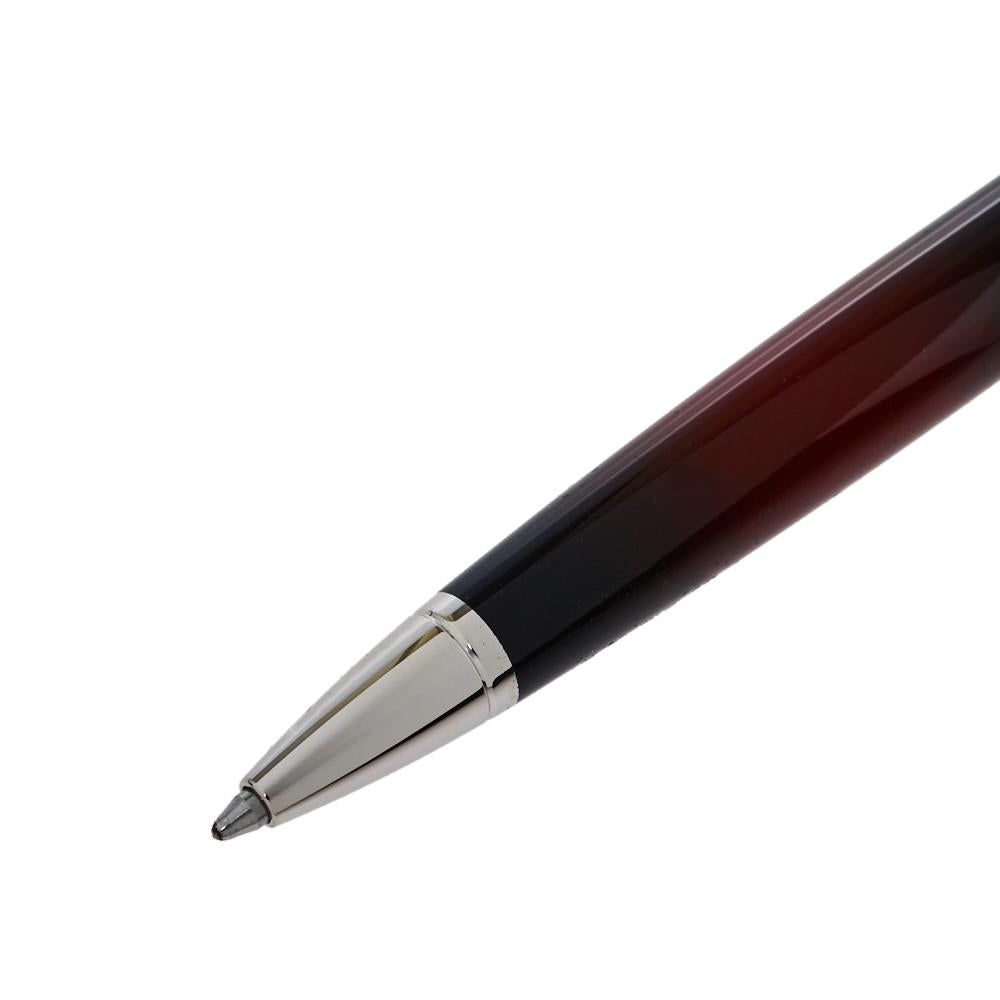This ballpoint pen by S.T Dupont is functional and exquisite. Made from red lacquer and enhanced with palladium-finish metal, the piece carries the signature logo on the cap for you to flaunt and is filled with black ink. Add this classy accessory