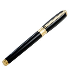 S.T. Dupont Line D Black and Gold Fountain Pen