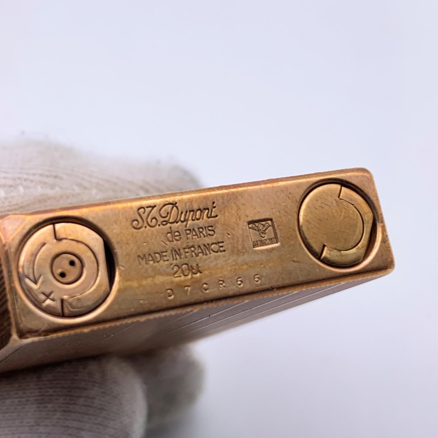 S.T. Dupont Vintage Gold Plated Cigarette Briquet Lighter with Box In Good Condition In Rome, Rome
