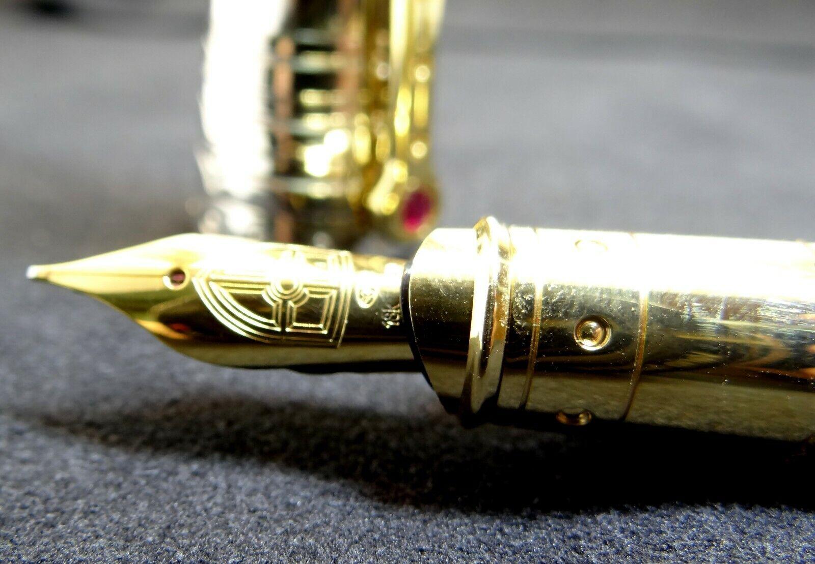 S.T. DUPONT White Knight Prestige Fountain Pen In New Condition For Sale In Forest Hills, NY