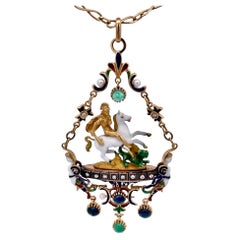 Pendentif St. Georges en émail représentant le dragon s'ebattant