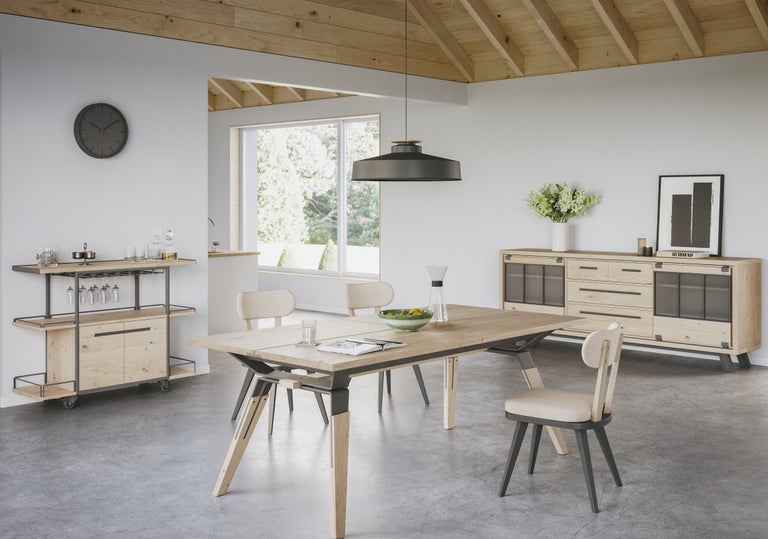 St James Sideboard 2 Sliding Doors 4 Drawers For Sale at 1stDibs
