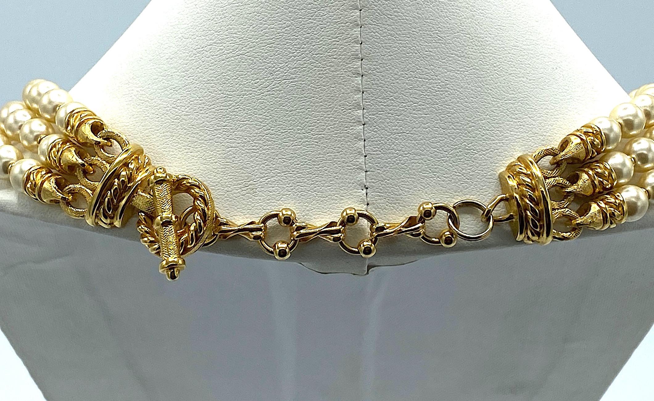 Women's St. John 3 Strand Pearl Necklace