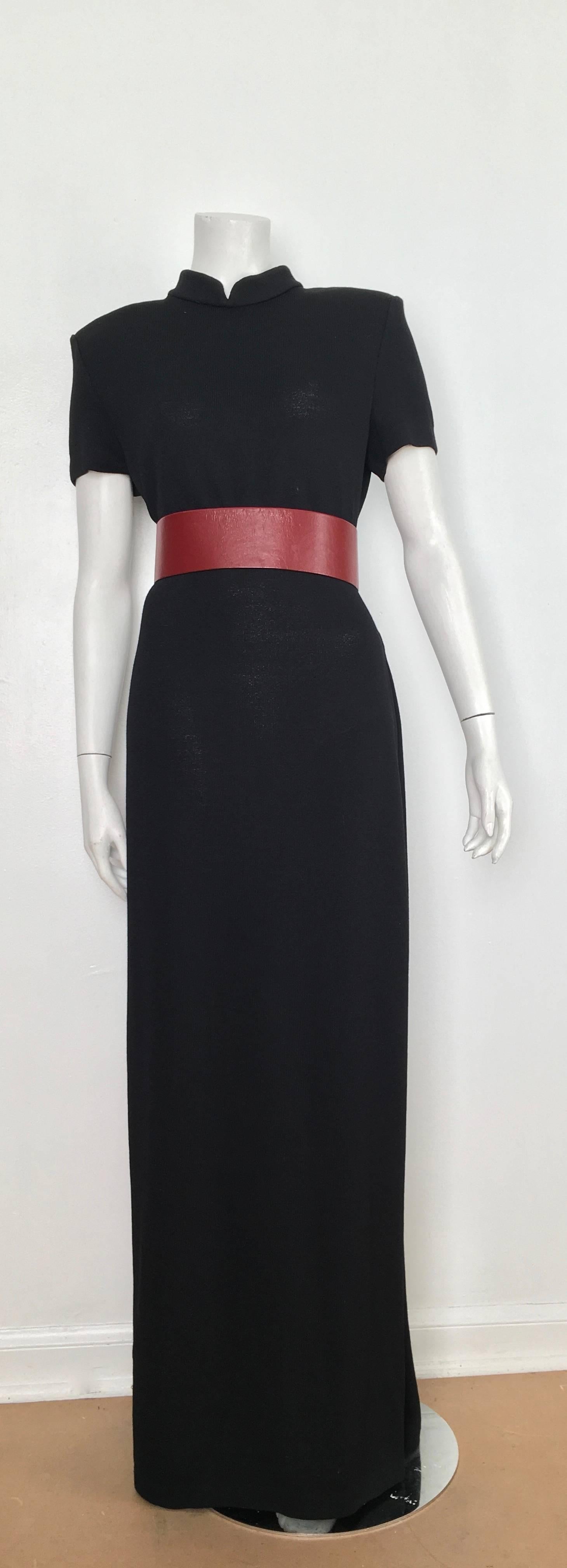St. John Black Knit Short Sleeve Maxi Evening Dress Size 10.  For Sale 13