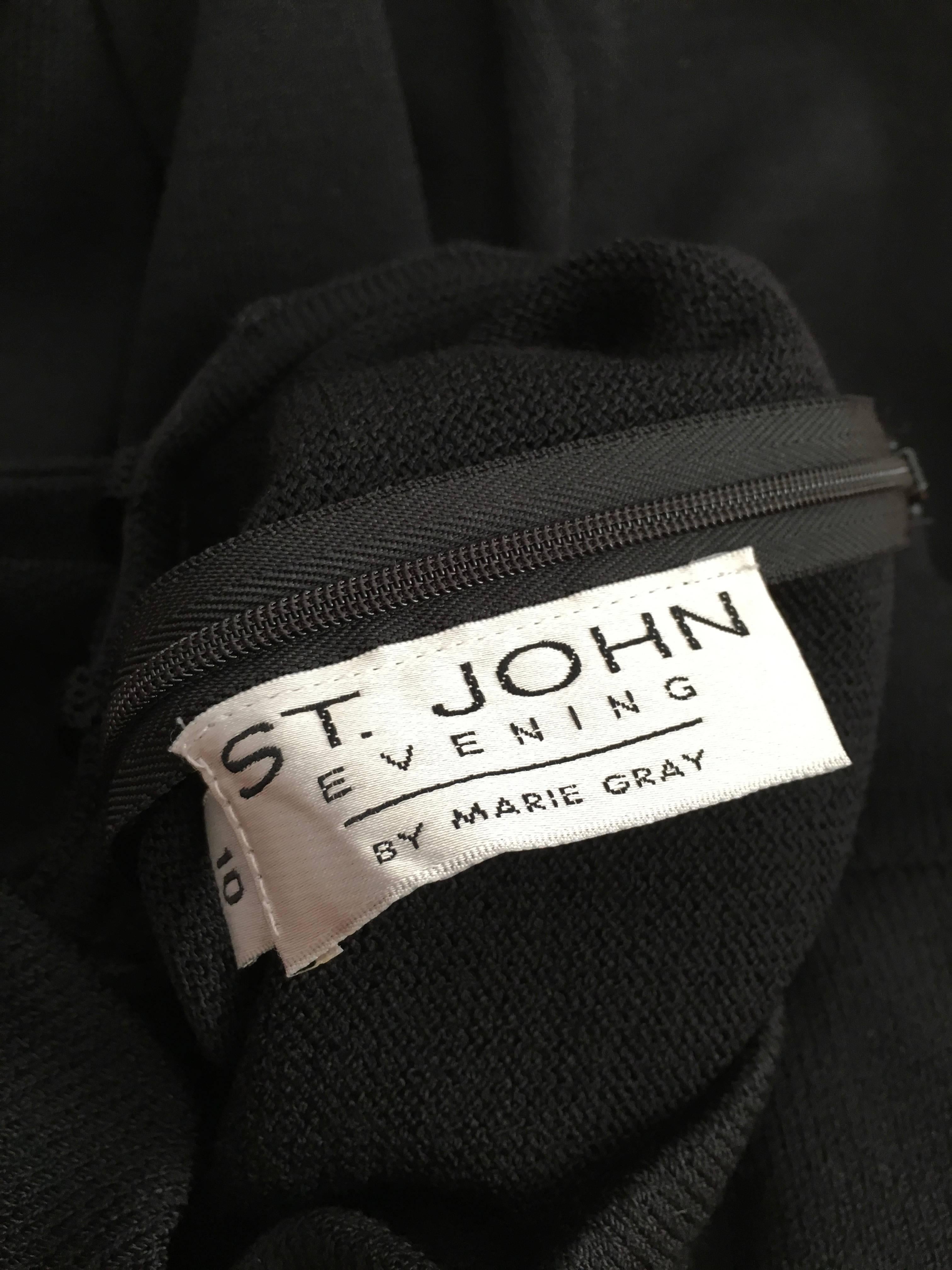 St. John Black Knit Short Sleeve Maxi Evening Dress Size 10.  For Sale 14