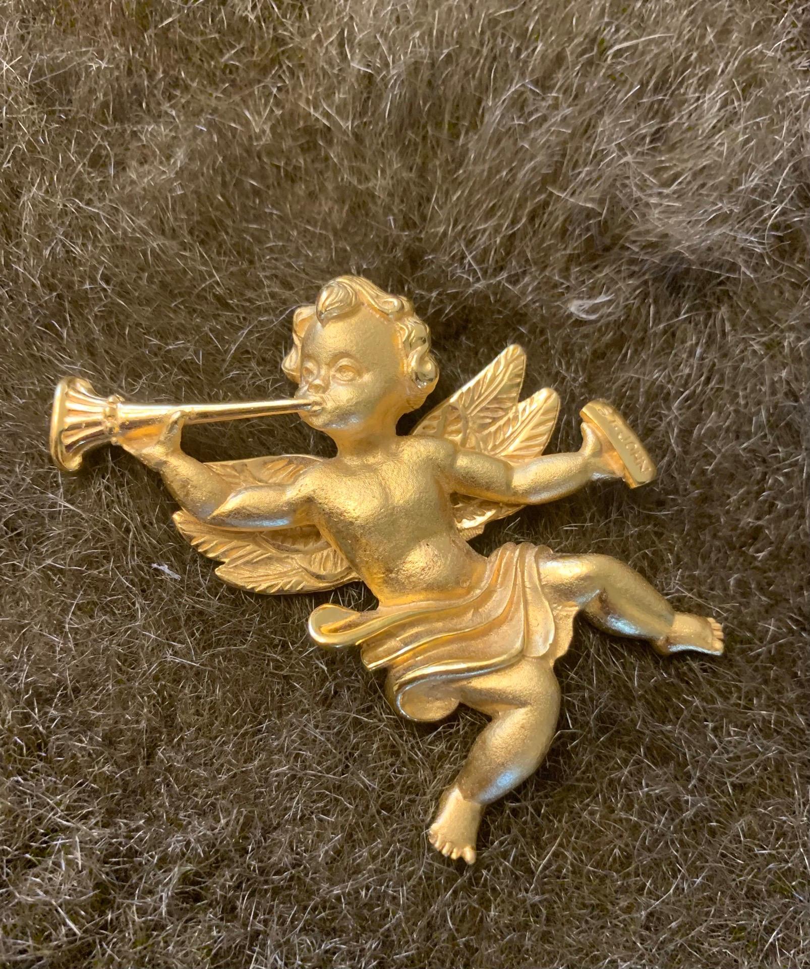 St. John Cherub Angel Sold Out Edition Pin/Brooch For Sale 1