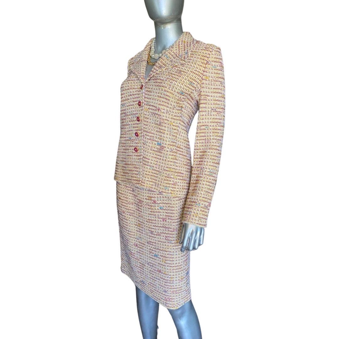 St John Collection 3 Piece Skirt Suit Knit Bouclé with Silk Print Trim Size 2 For Sale 9