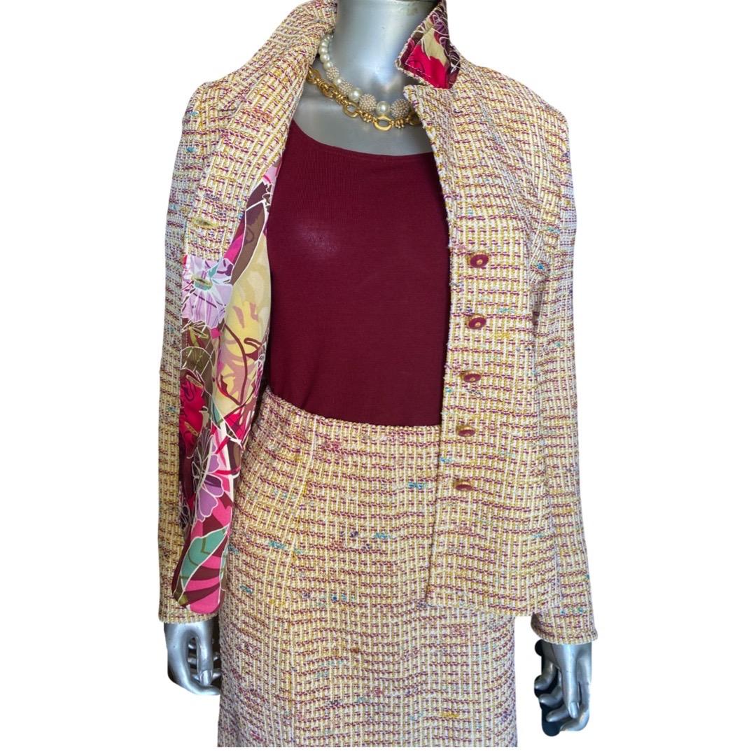 Brown St John Collection 3 Piece Skirt Suit Knit Bouclé with Silk Print Trim Size 2 For Sale