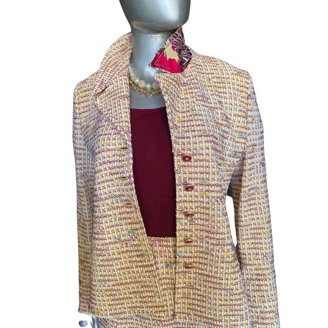 Women's St John Collection 3 Piece Skirt Suit Knit Bouclé with Silk Print Trim Size 2 For Sale