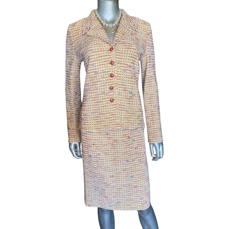 St John Collection 3 Piece Skirt Suit Knit Boucl with Silk Print Trim Size  2 For Sale at 1stDibs