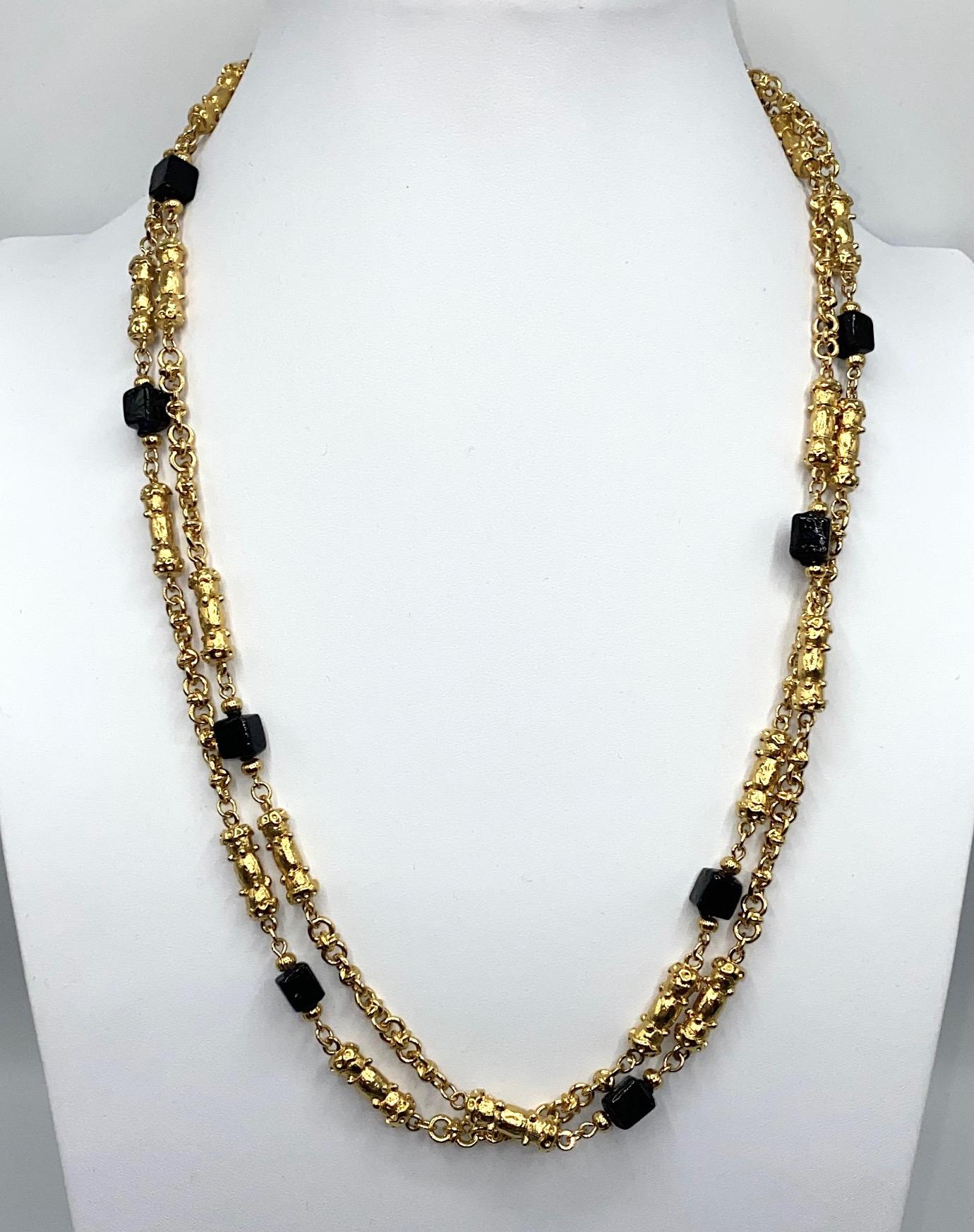 govardhana mudi black beads chain
