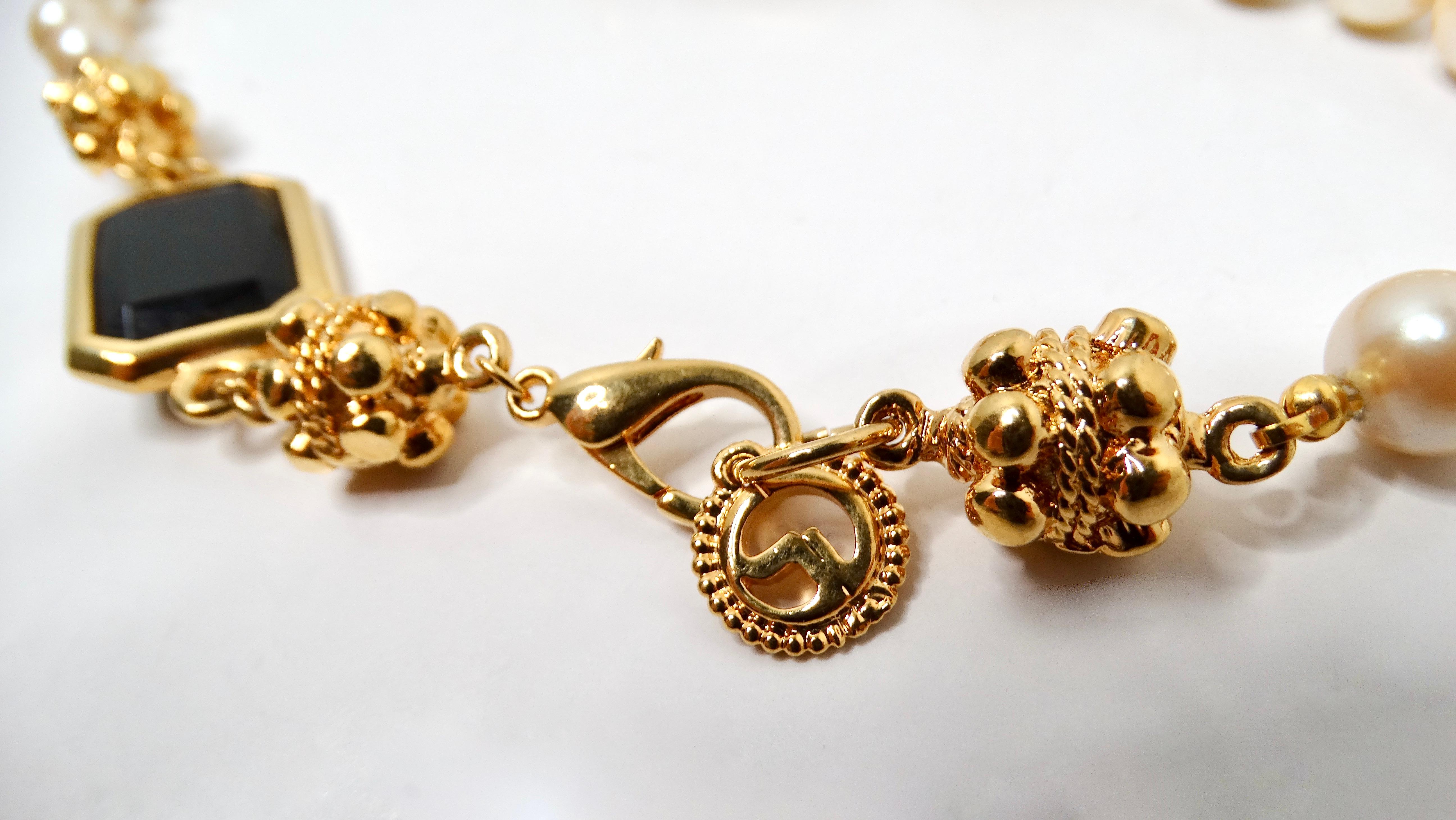 I. John Costume Collier de perles et de cristaux noirs circa 1980 Pour femmes en vente