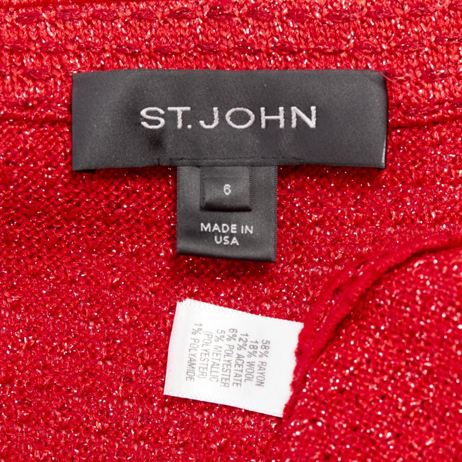 ST JOHN COUTURE blazer peplum de punto de tweed rojo metalizado con botones de cristal US6 M en venta 4