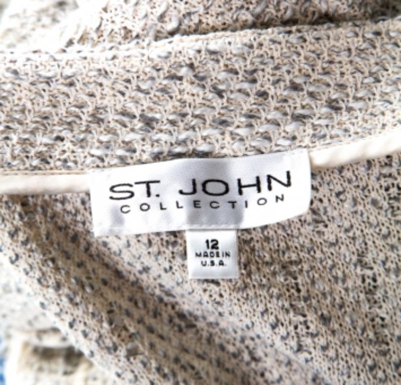 Grigio John St. Johns, giacca a spalla imbottita con bottoni, color crema, L. in vendita