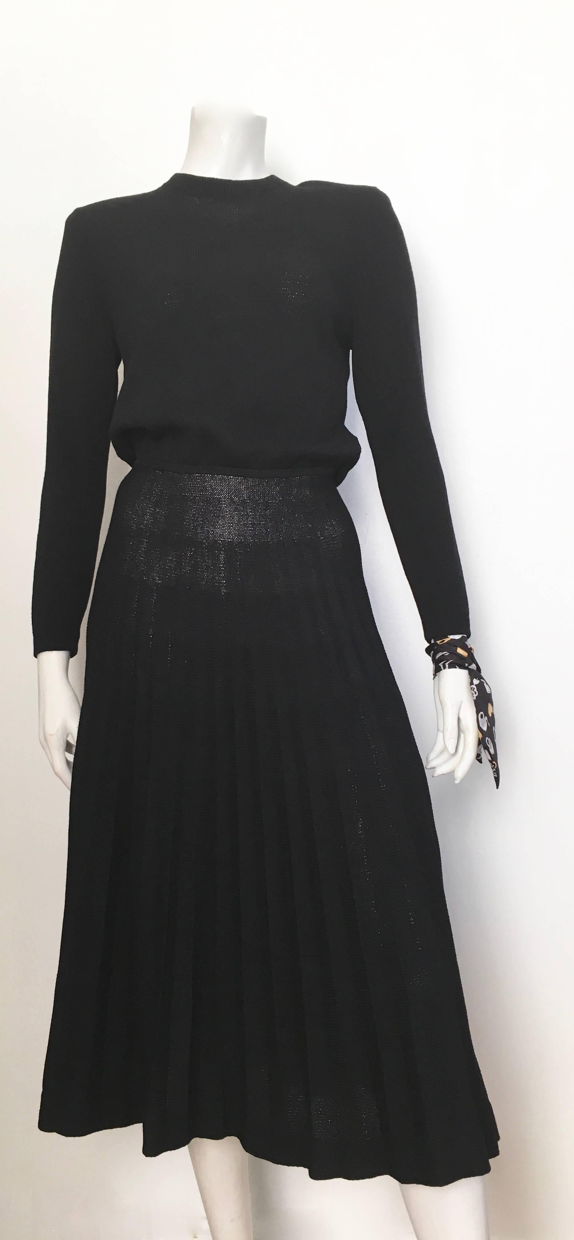 St. John for Neiman Marcus 1980s Black Pleated Knit Dress Size 4 / 6.  2