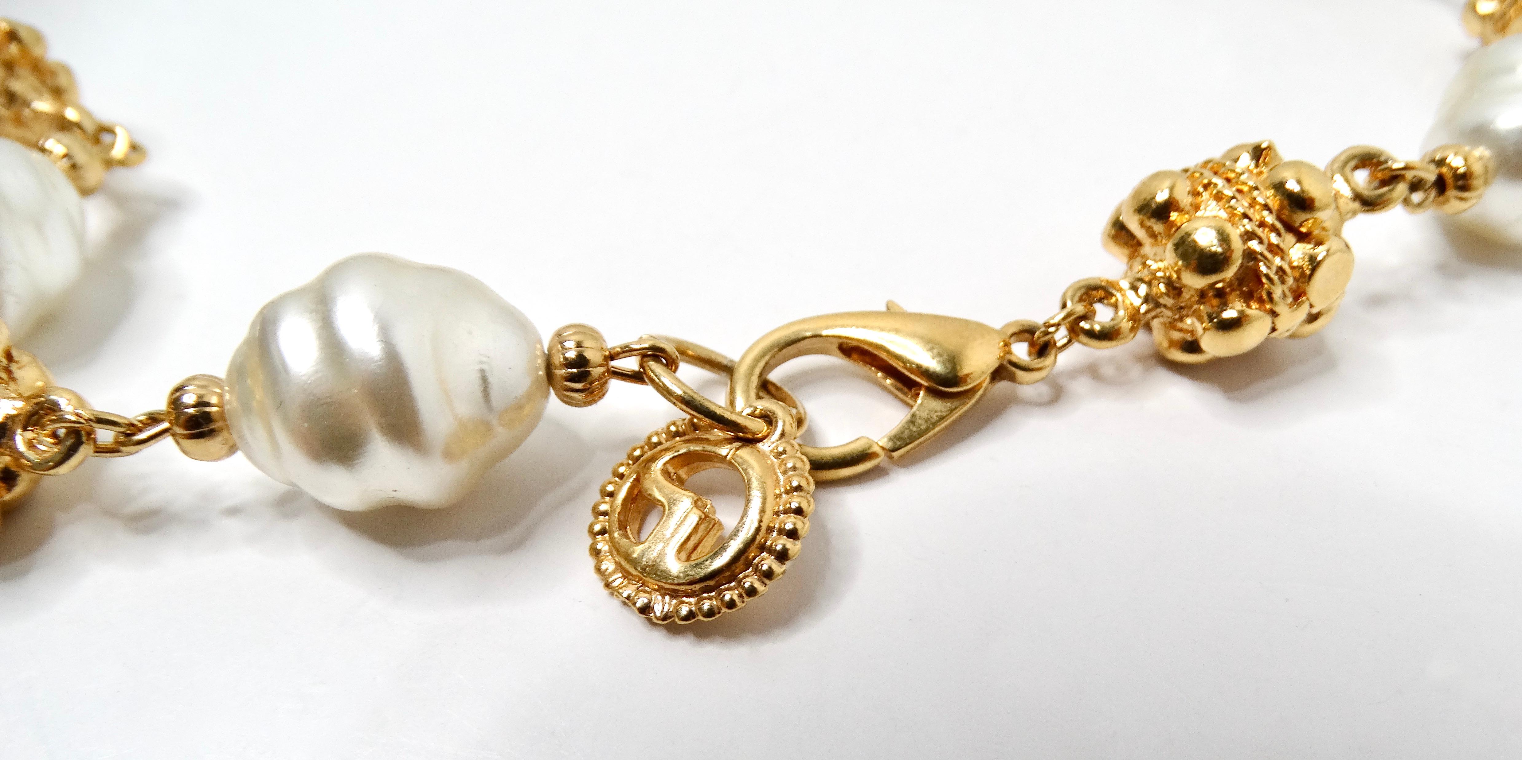 I. Johns Collier de fantaisie baroque à perles et maillons en or circa 1980 en vente 2