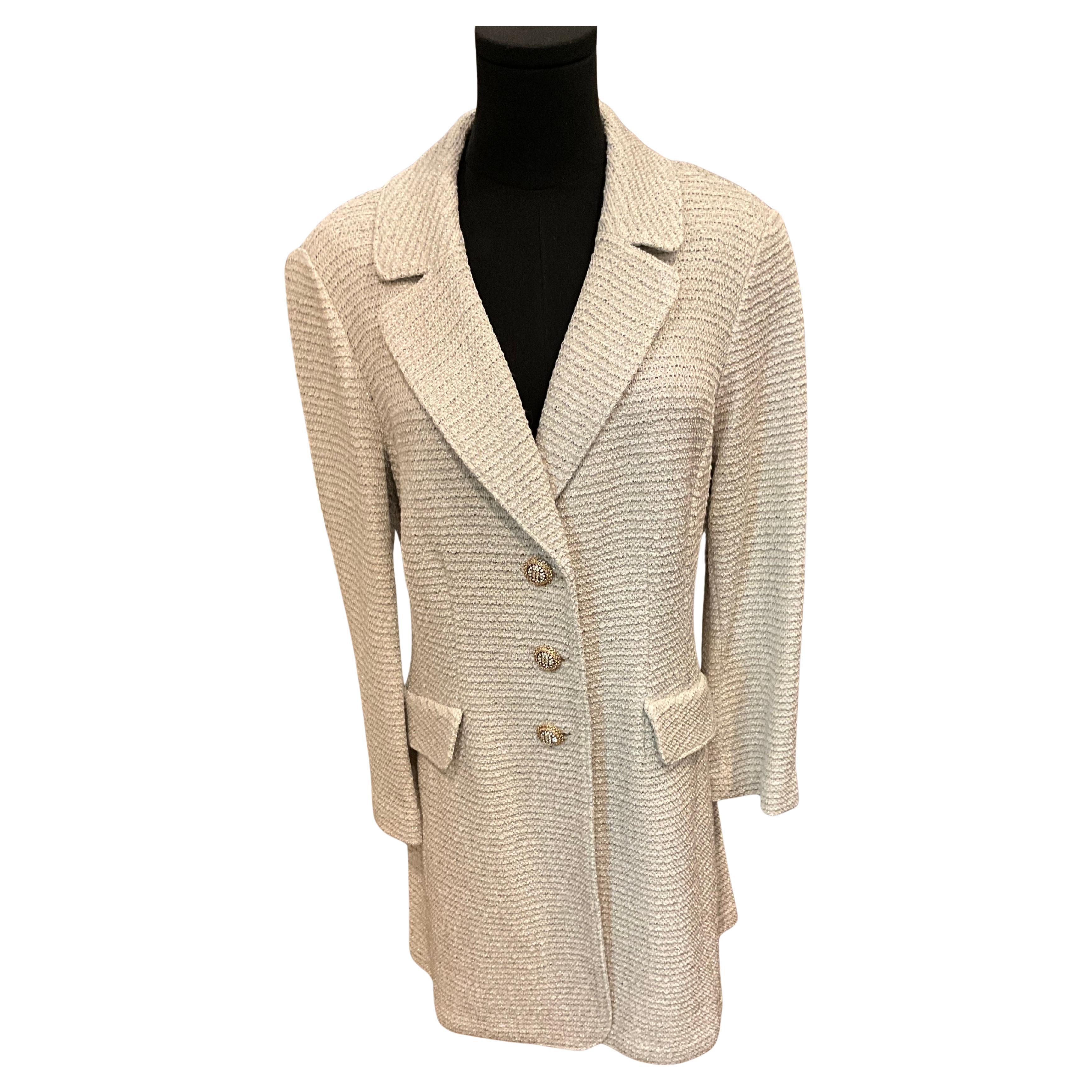 St. Johns Silver Metallic Coat Nuovo con Coates in vendita