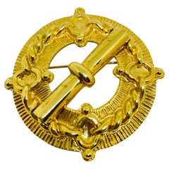 ST JOHN vintage signed gold tone designer brooch