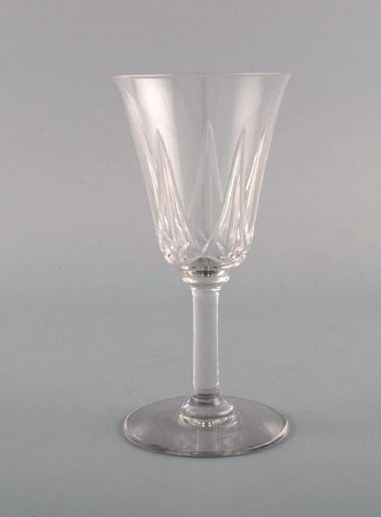 St. Louis, Belgium. 13 glasses in mouth-blown crystal glass, 1930s-1940s.
Measures: 14 x 6.8 cm.
In excellent condition.