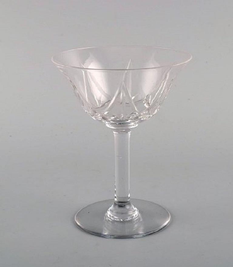 St. Louis, Belgium. Twelve champagne glasses in mouth-blown crystal glass, 1930s-1940s.
Measures: 12.5 x 9.8 cm.
In excellent condition.