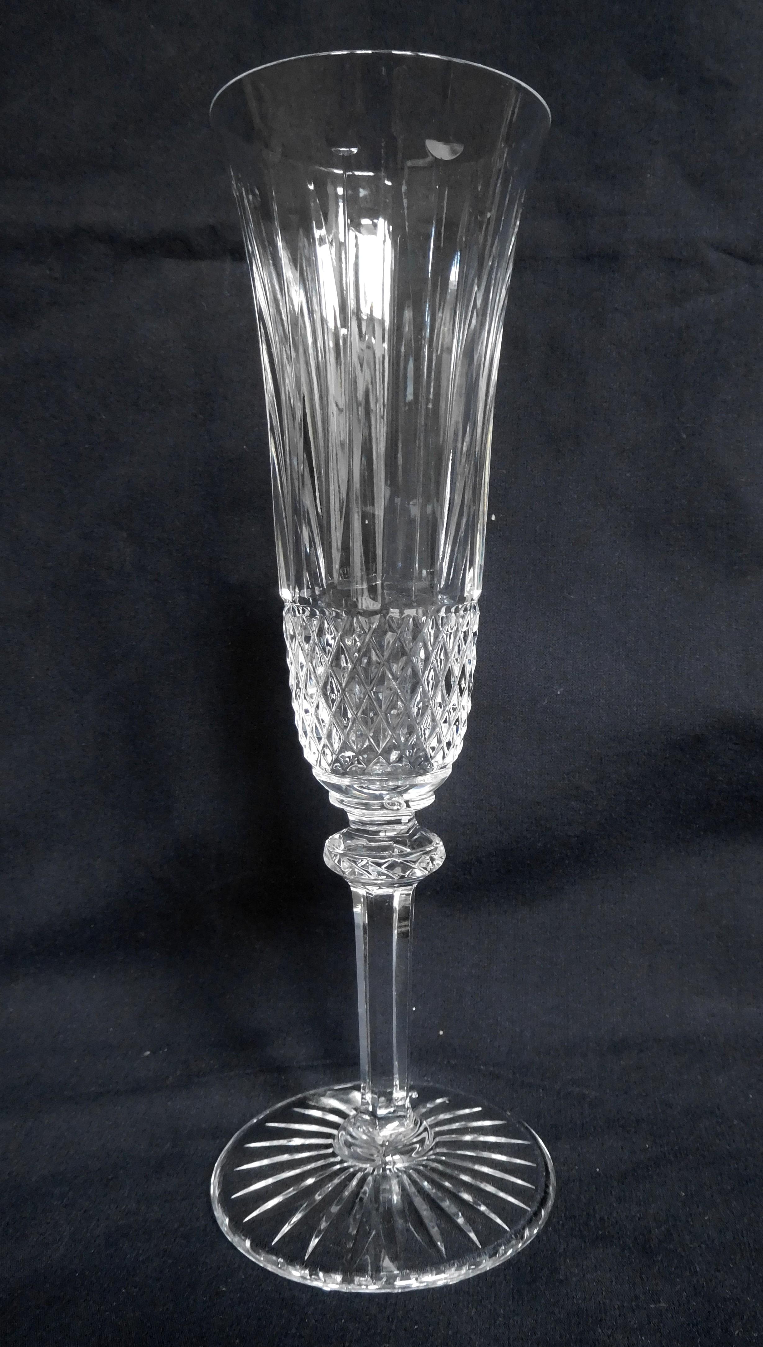 Verres en cristal St Louis, motif Tommy - 4 pièces - signé en vente 1