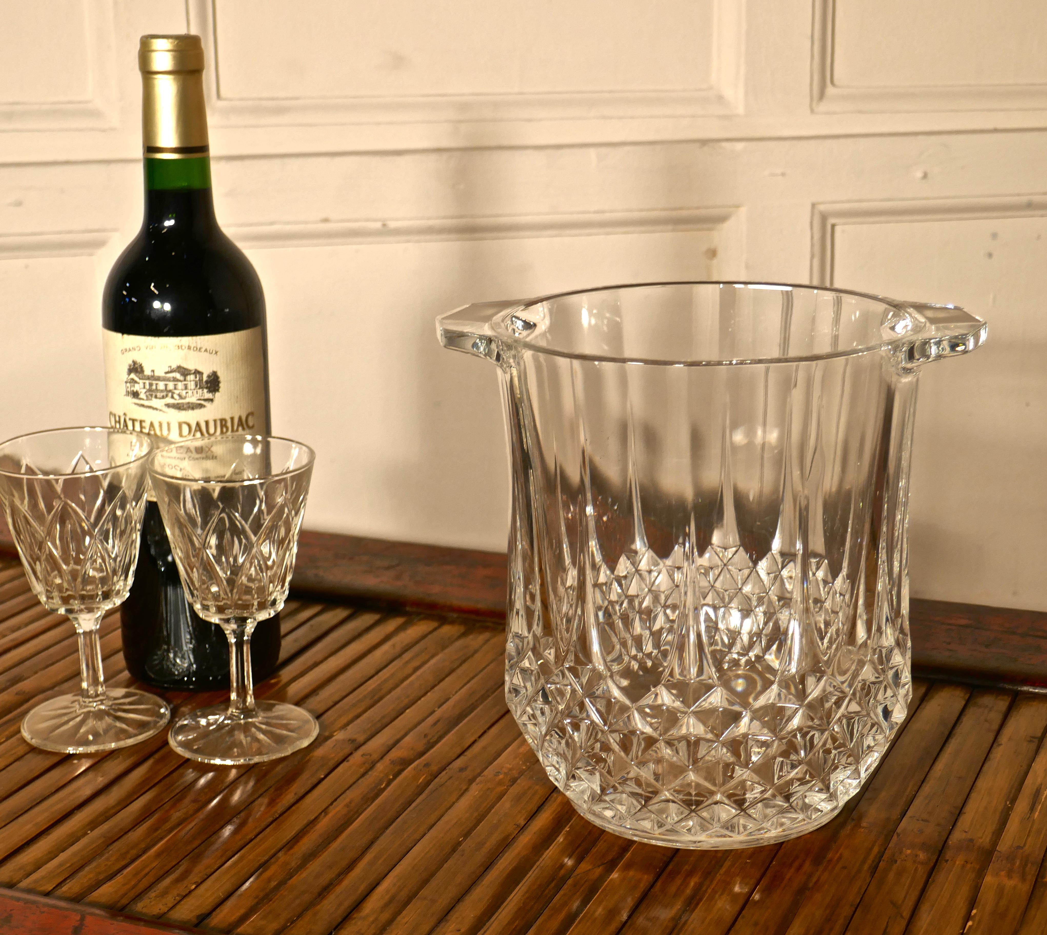 St Louis crystal ice bucket, handcut French crystal wine cooler

This is a favourite design from Saint-Louis since 1928, it has straight elegant lines
Founded in 1586, St Louis crystal has a rich history as purveyors of fine crystal to French