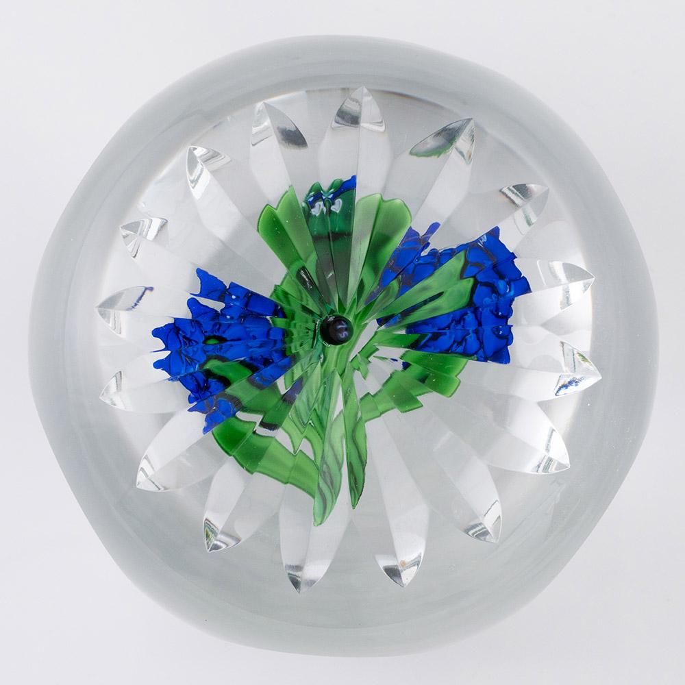 St Louis Briefbeschwerer Lampwork Blumen im Zustand „Gut“ im Angebot in Tunbridge Wells, GB