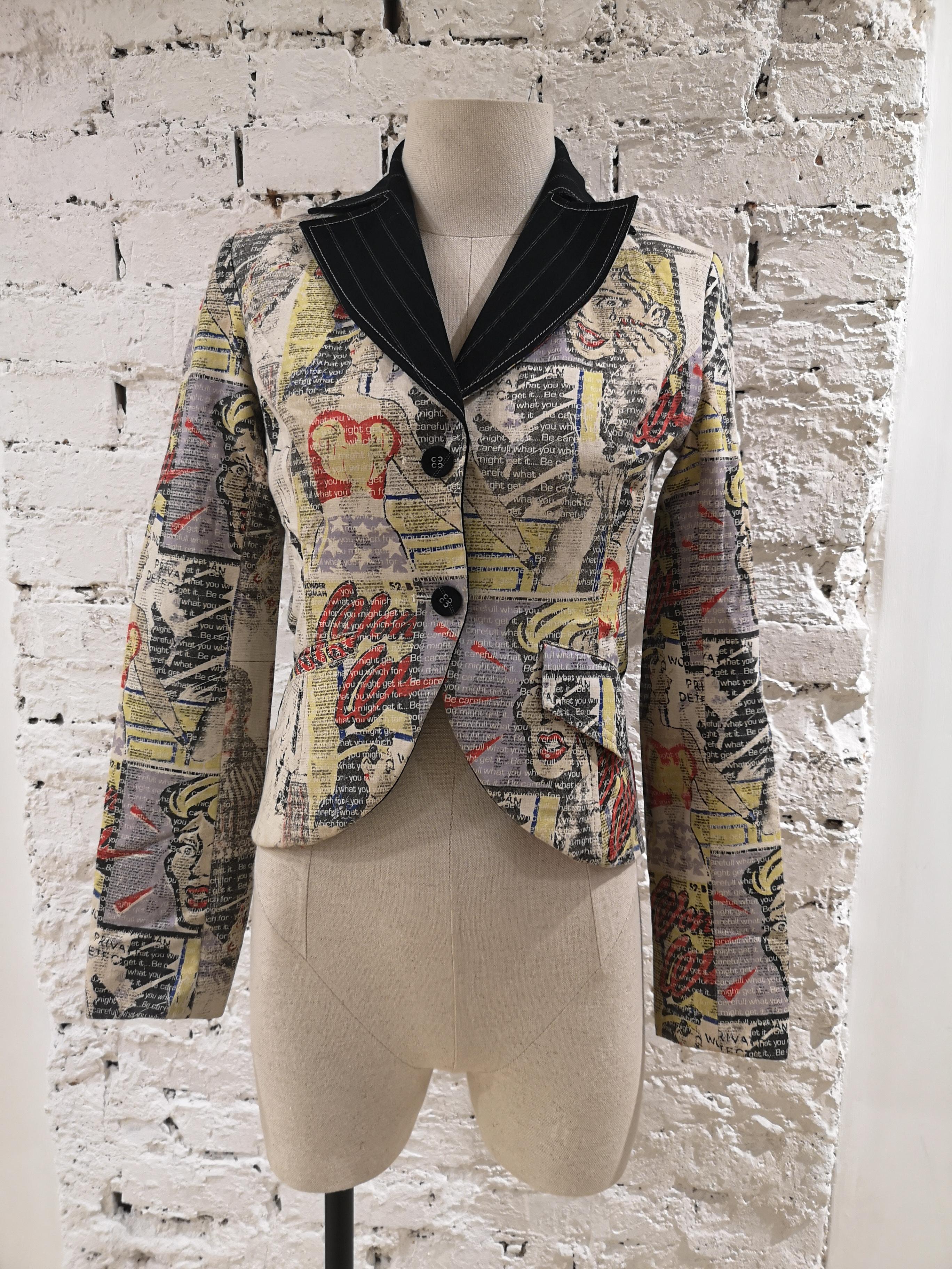 St. Martin comic cotton jacket
totally made of cotton
size 40