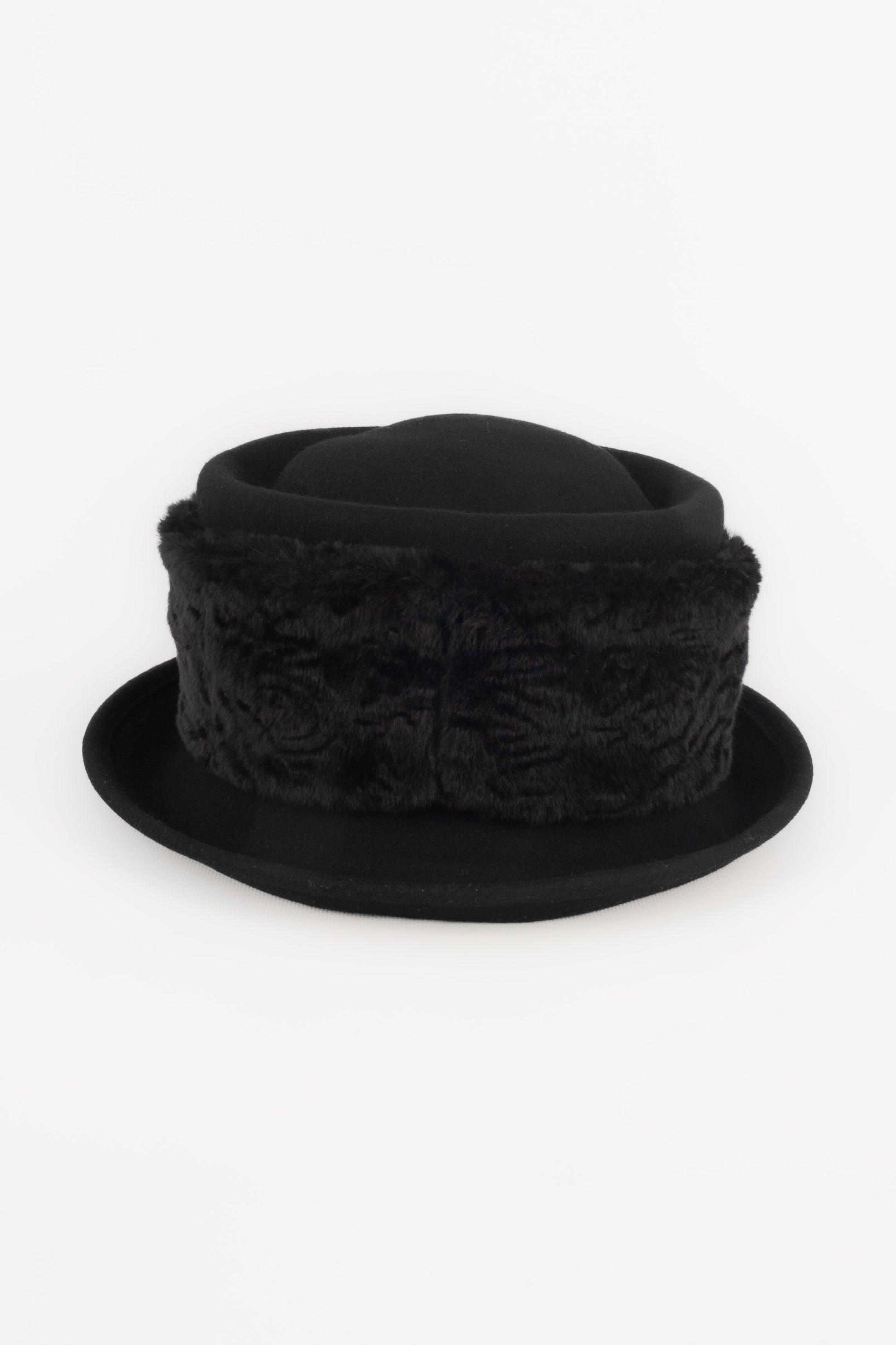 St Michel Black Wool Hat In Excellent Condition For Sale In SAINT-OUEN-SUR-SEINE, FR