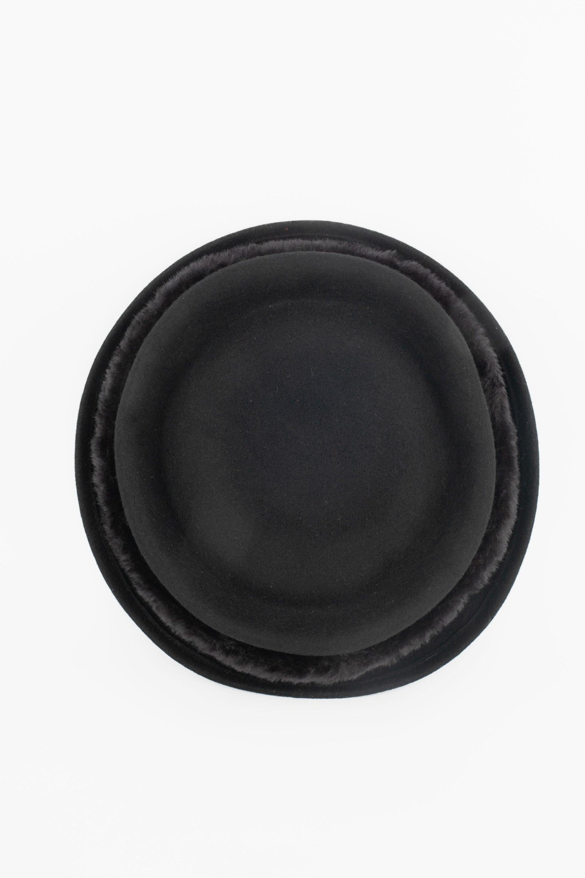 St Michel Black Wool Hat For Sale 1