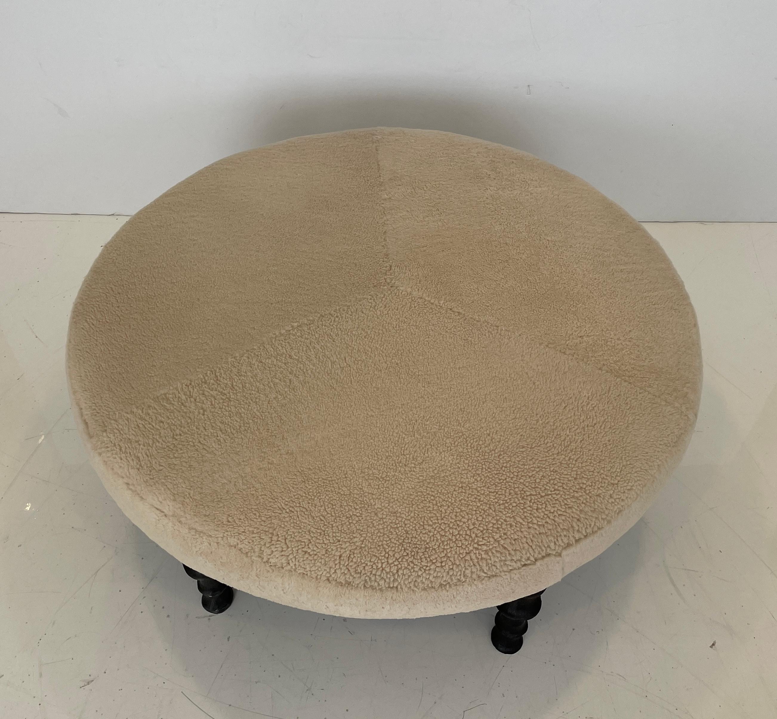 St Paul Ottoman,  Pieds en bronze par Bourgeois Boheme Atelier en vente 4