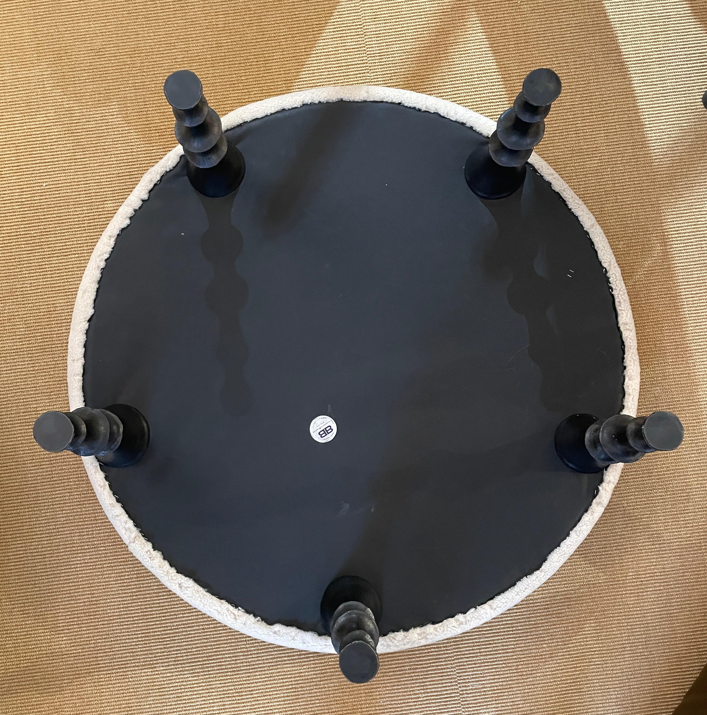 Ottomana di Paul,  Gambe in bronzo di Bourgeois Boheme Atelier in vendita 5