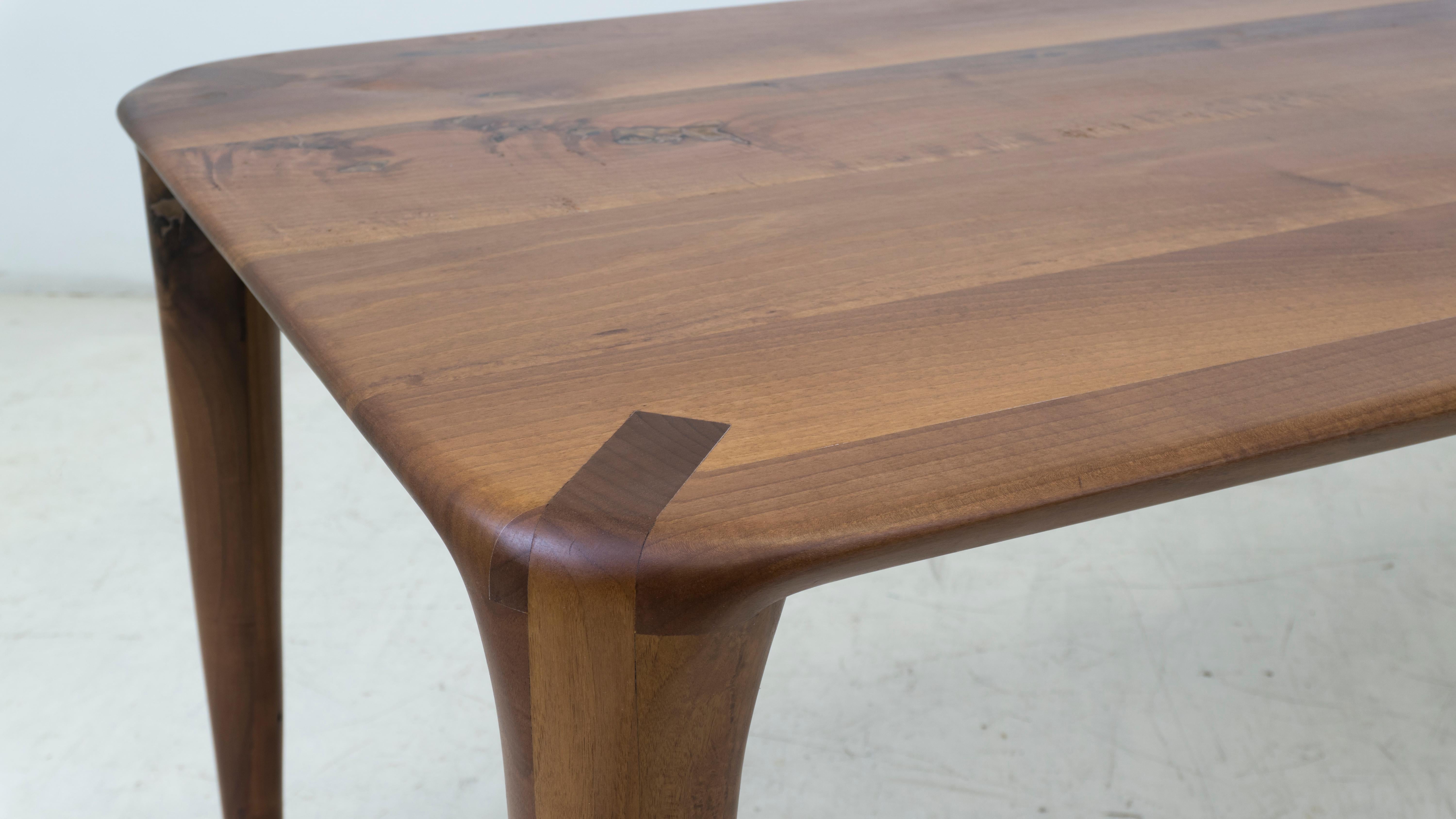 S_Table, Solid Walnut Dining Table In New Condition For Sale In Porano, TR