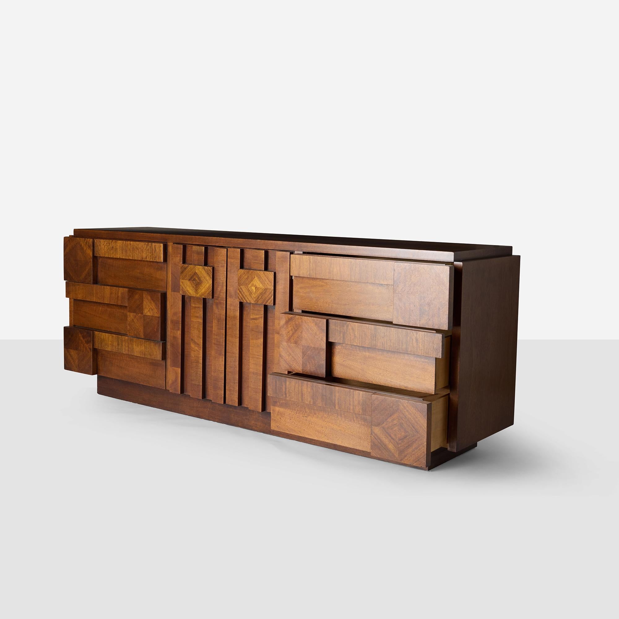 Staccato Brutalistische Kommode und Spiegel von Lane's im Zustand „Gut“ im Angebot in San Francisco, CA