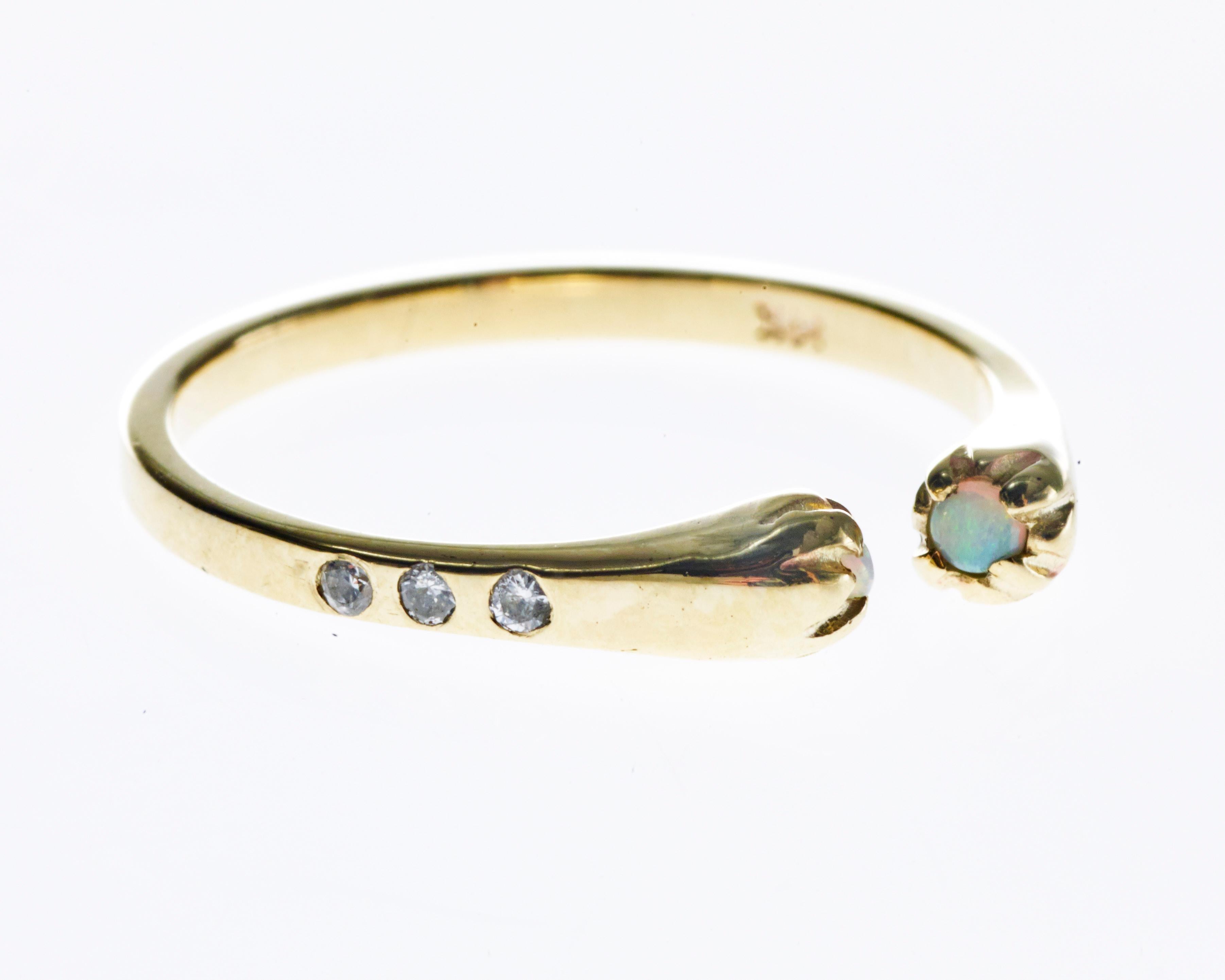 Brilliant Cut Stack Ring Gold Ring White Diamond Opal  Stackable For Sale